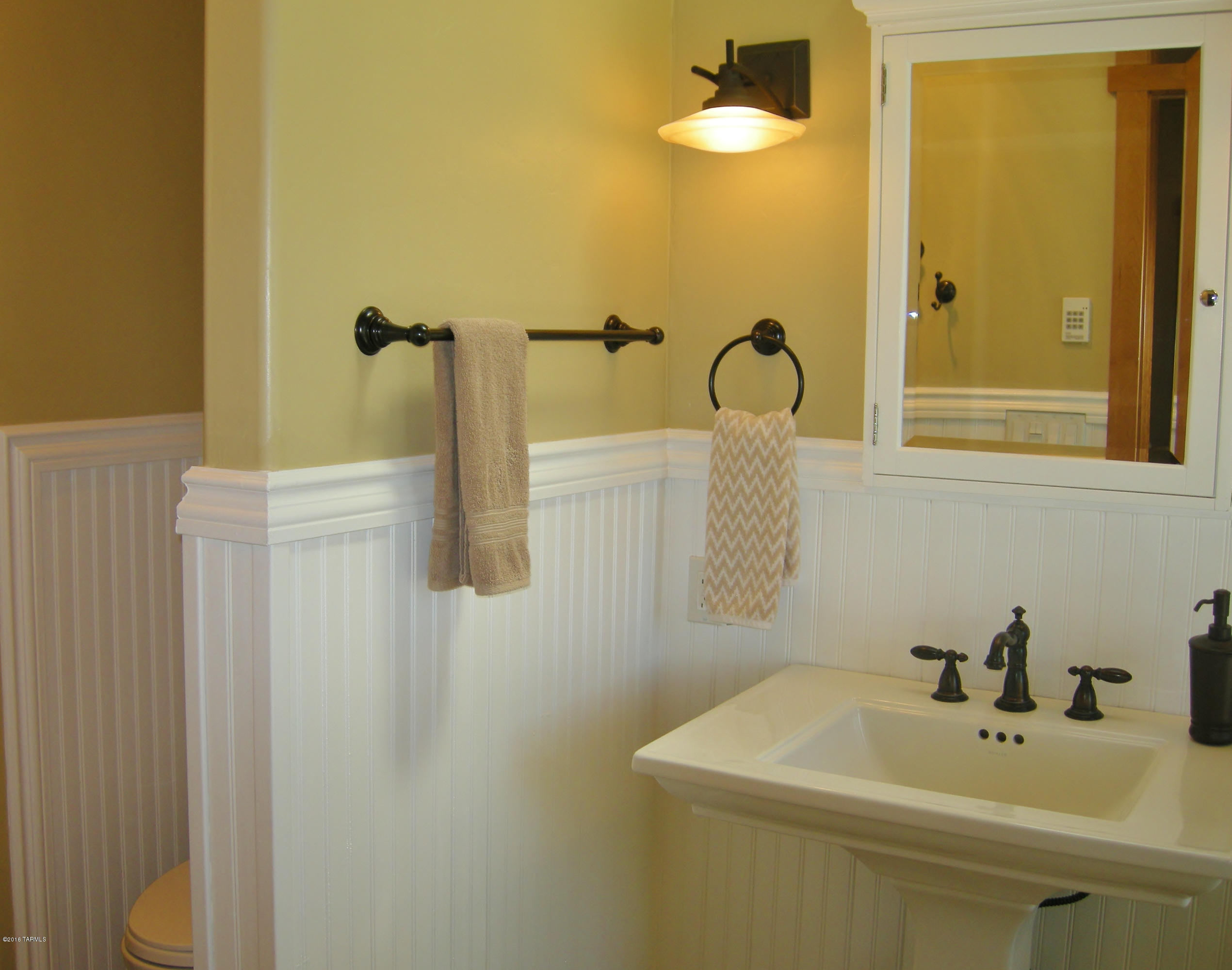 Loma Sabino Pines - Residential