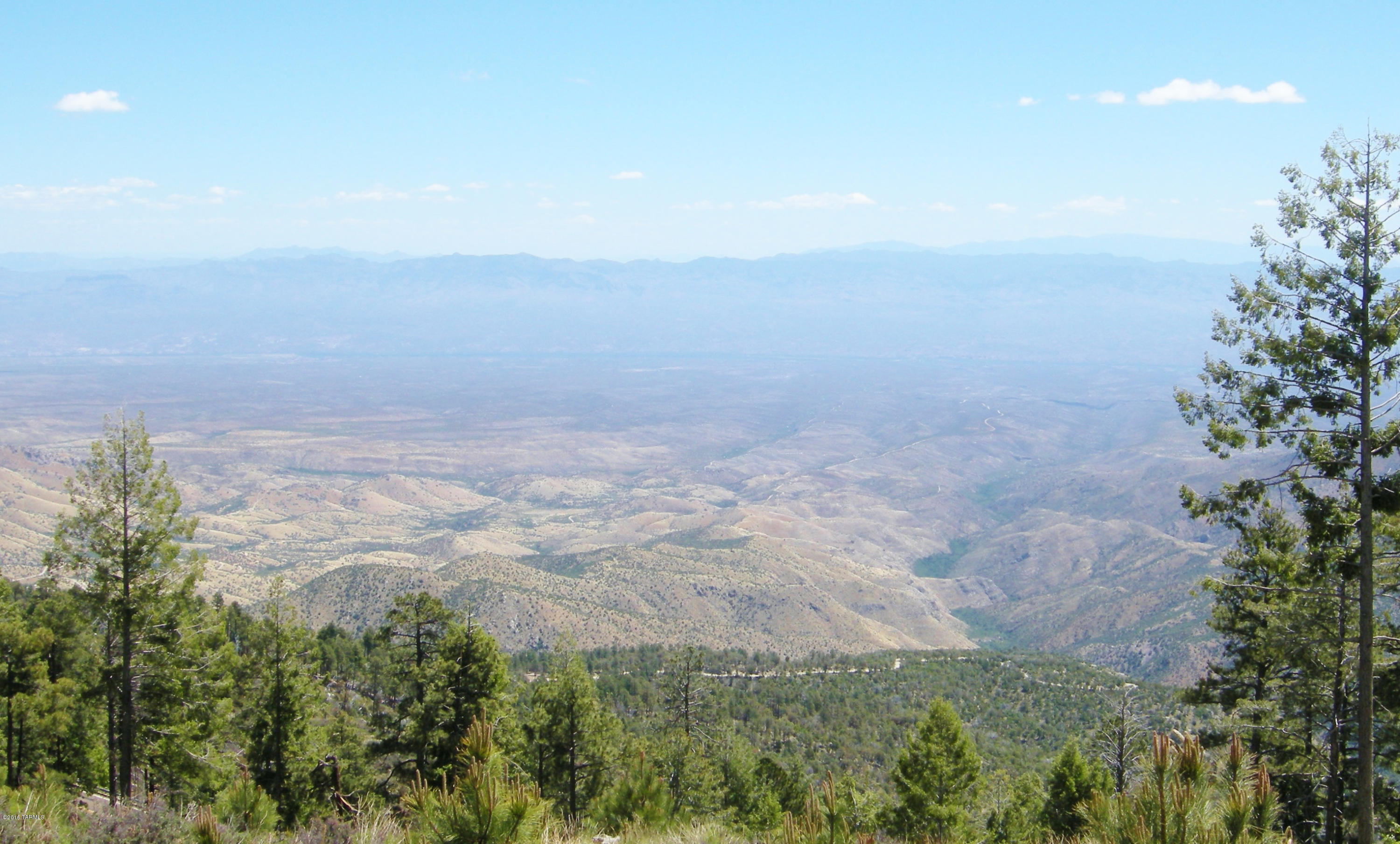 Loma Sabino Pines - Residential