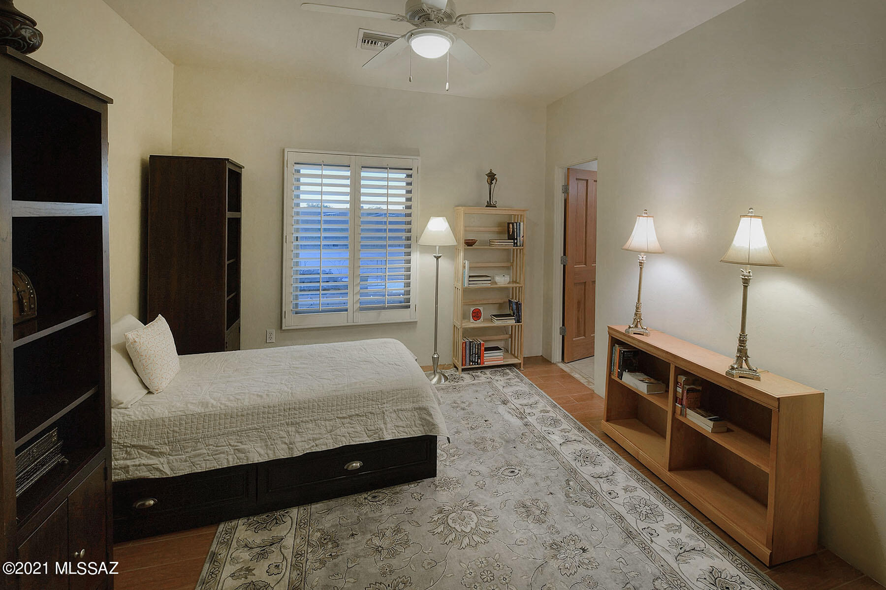 Moonridge (1-48) - Residential