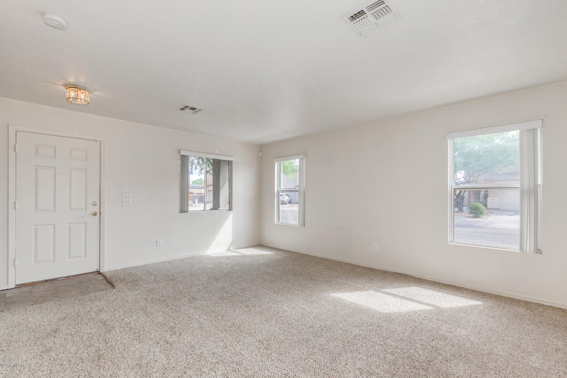 Arroyo Vista (1-166) - Residential