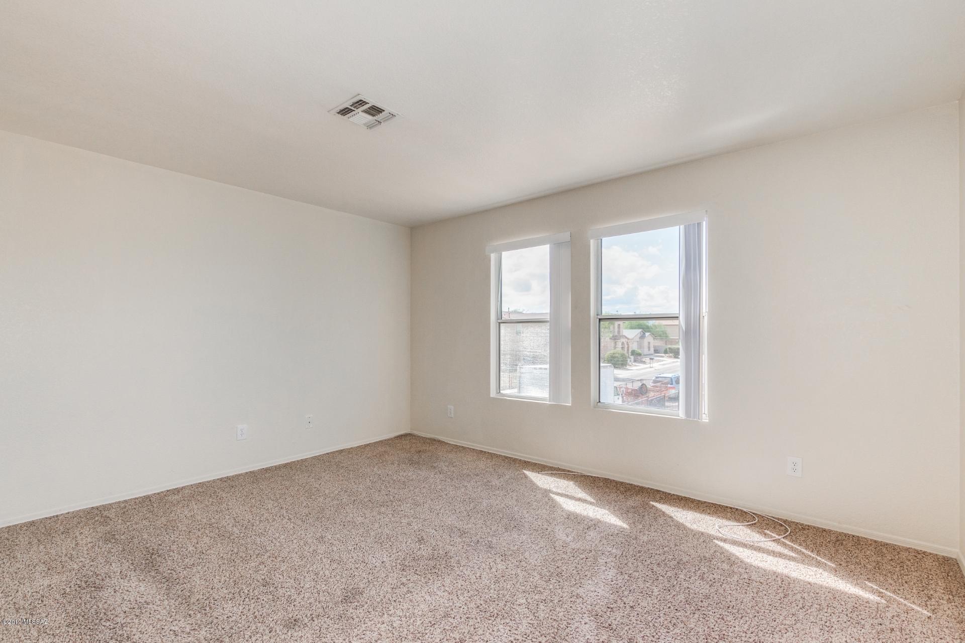 Arroyo Vista (1-166) - Residential