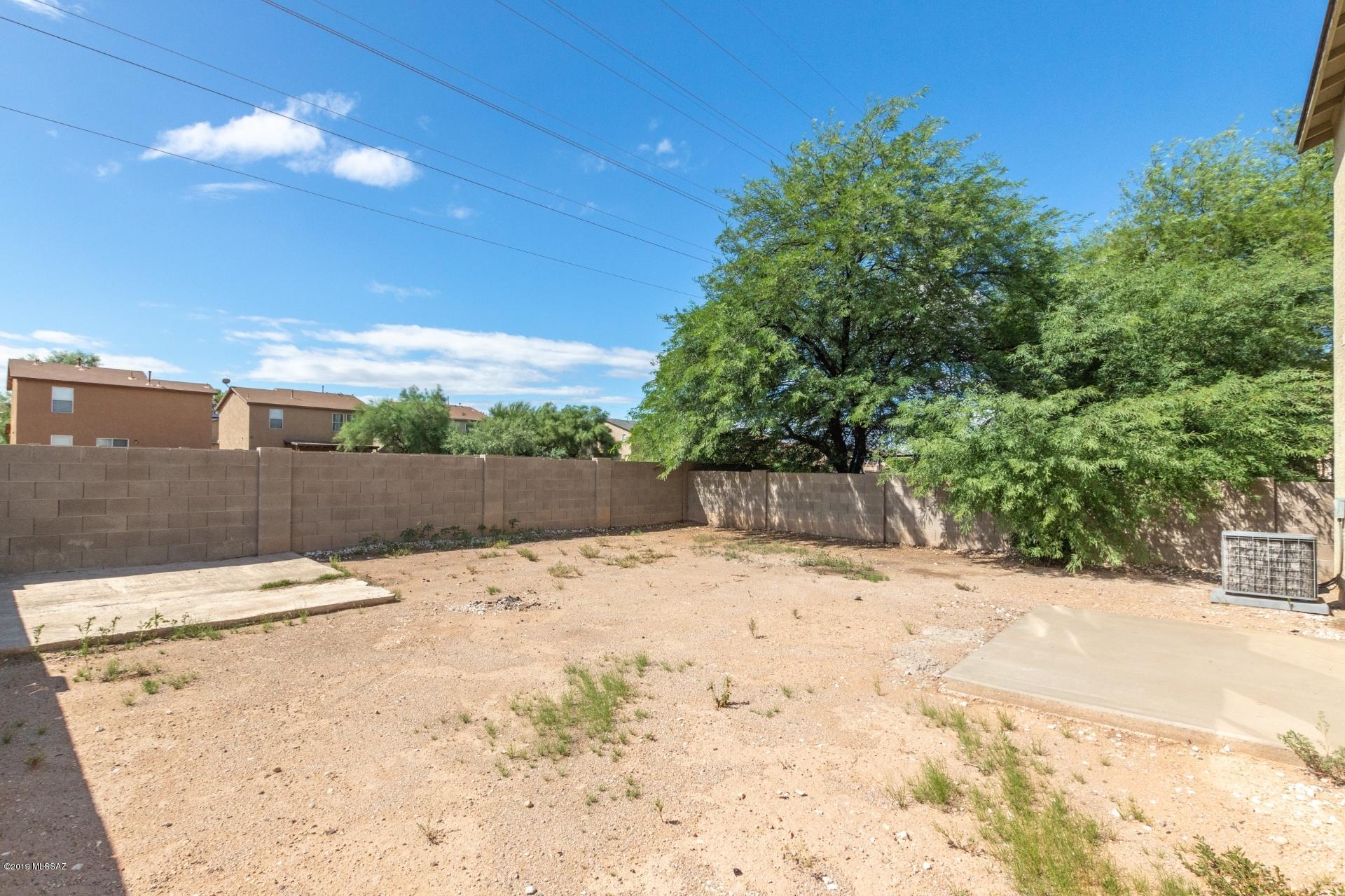 Arroyo Vista (1-166) - Residential