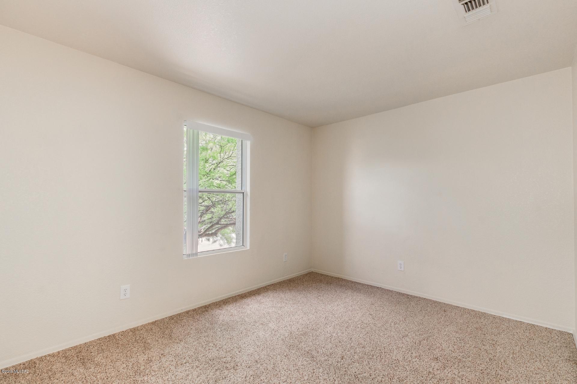 Arroyo Vista (1-166) - Residential