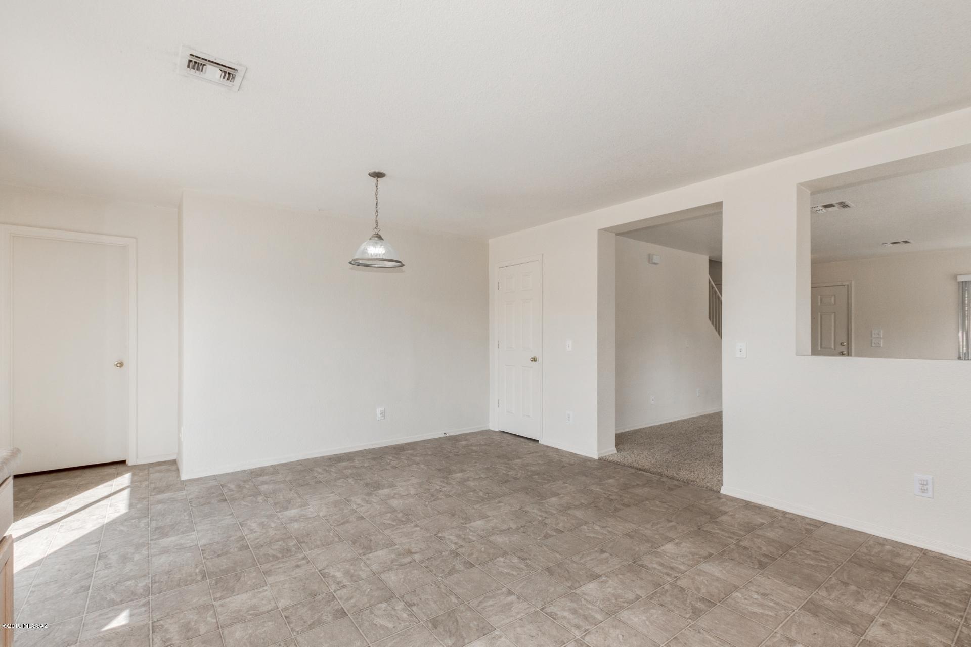 Arroyo Vista (1-166) - Residential