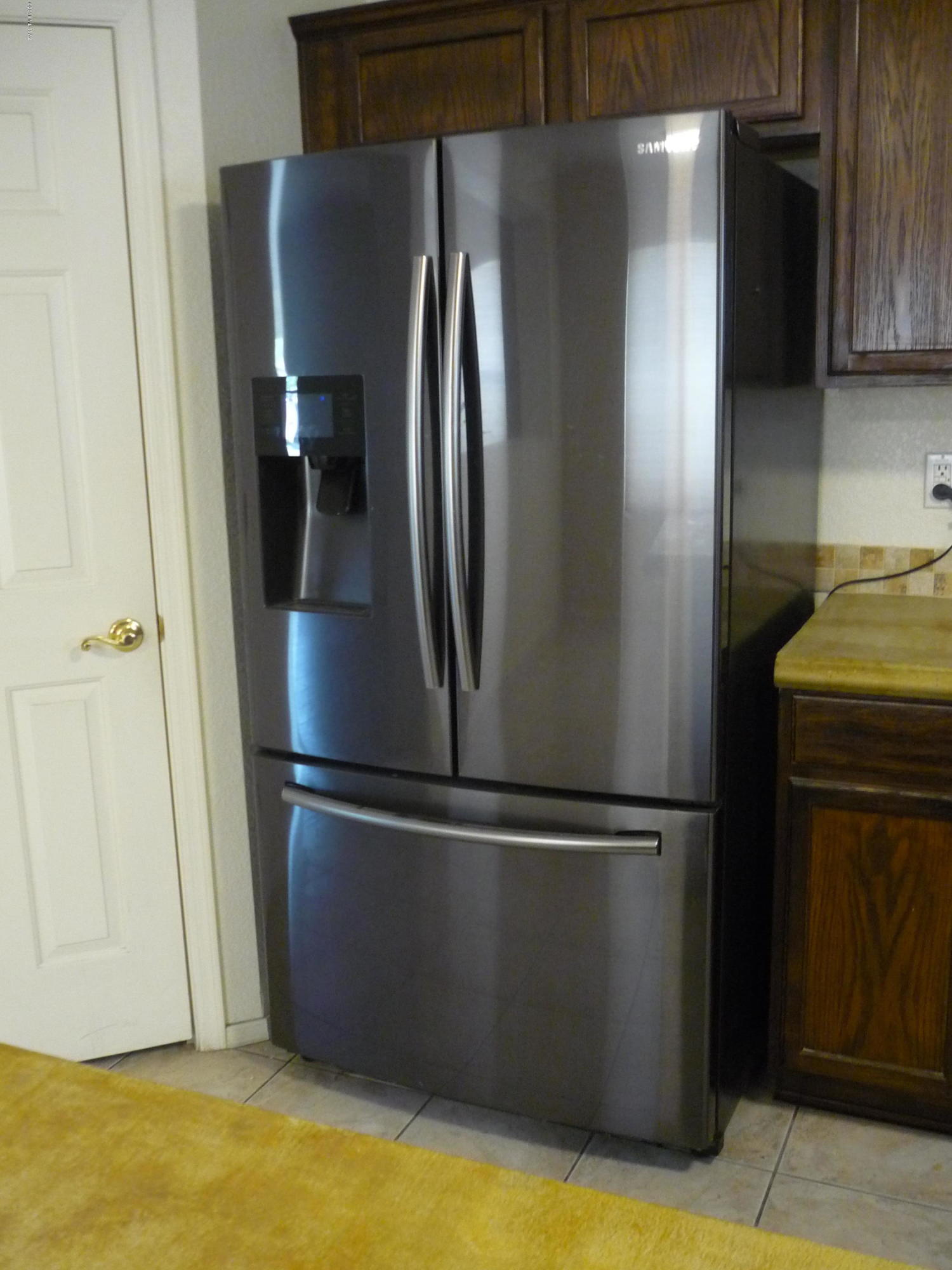 Riverhaven (1-373) - Residential Lease
