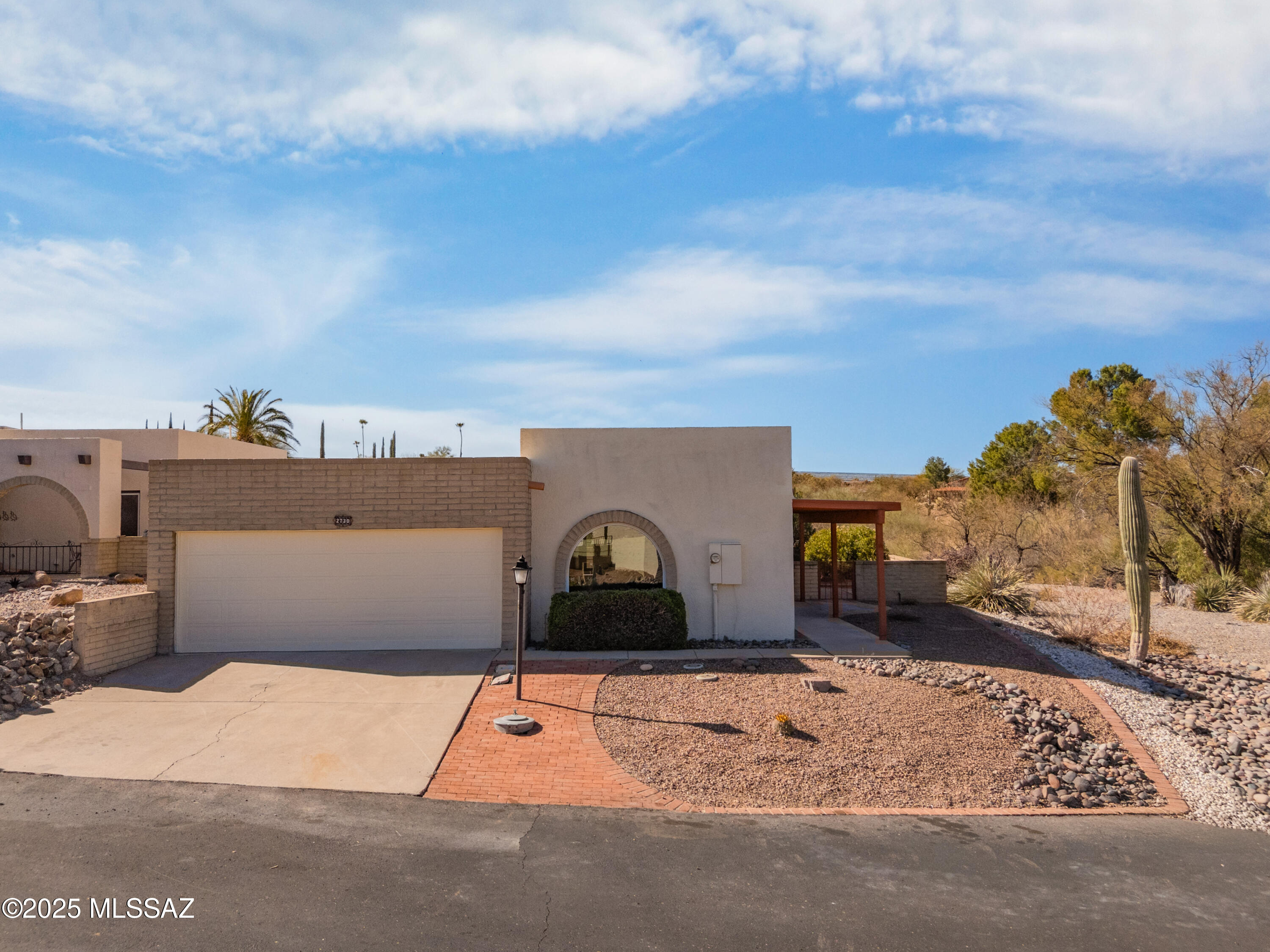 2730 S Calle Morena