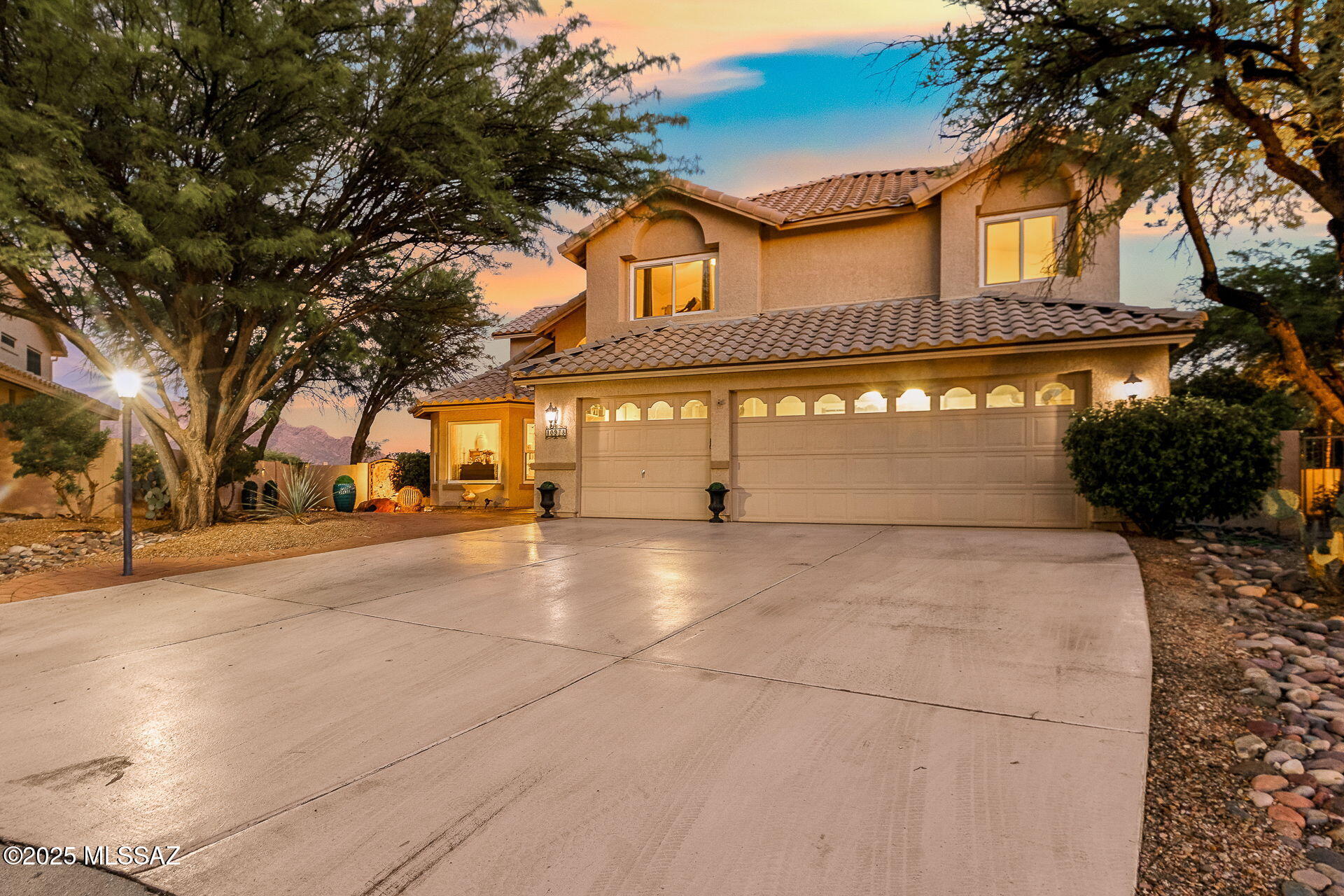 10978 N Black Canyon Court