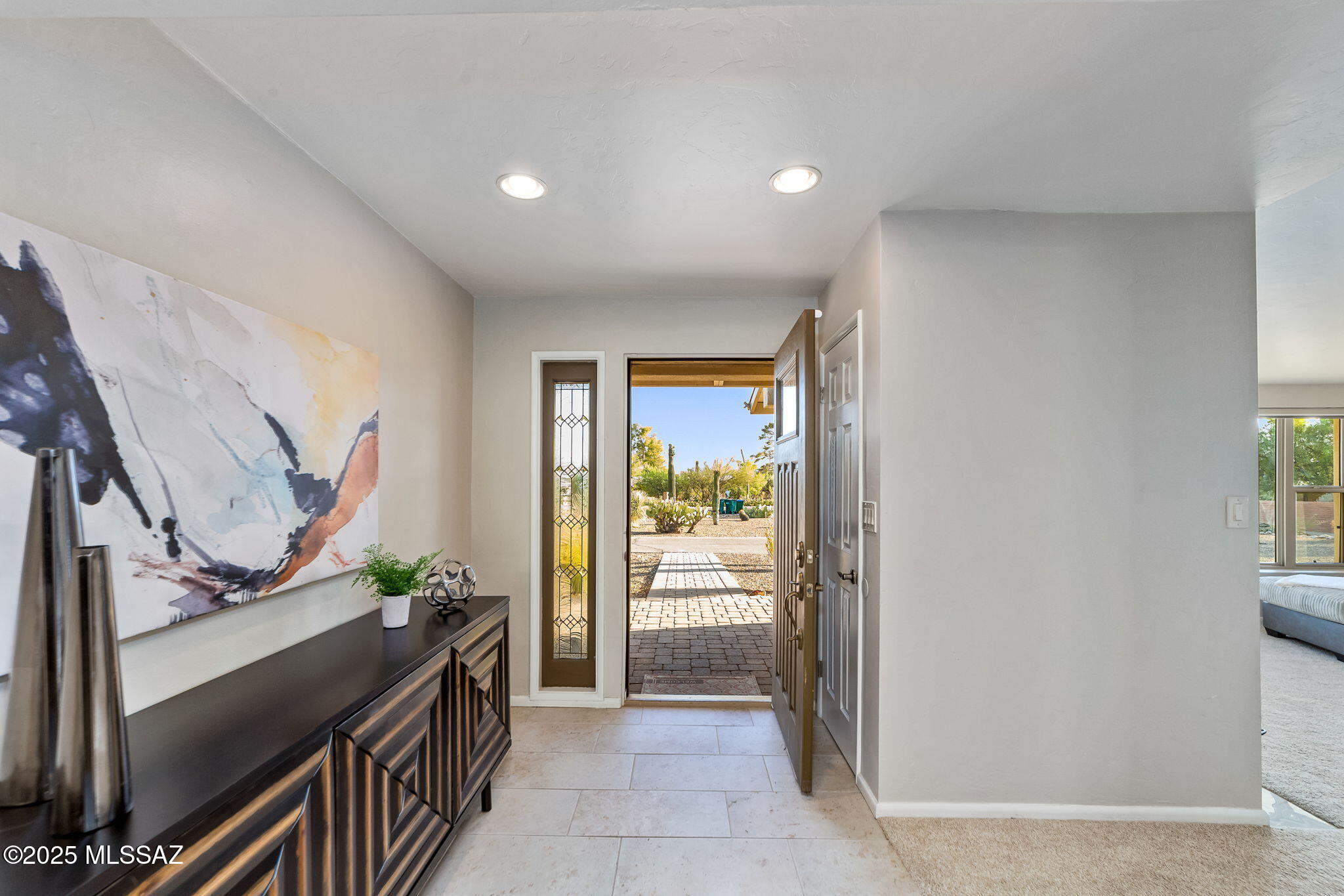 1122 W San Martin Drive
