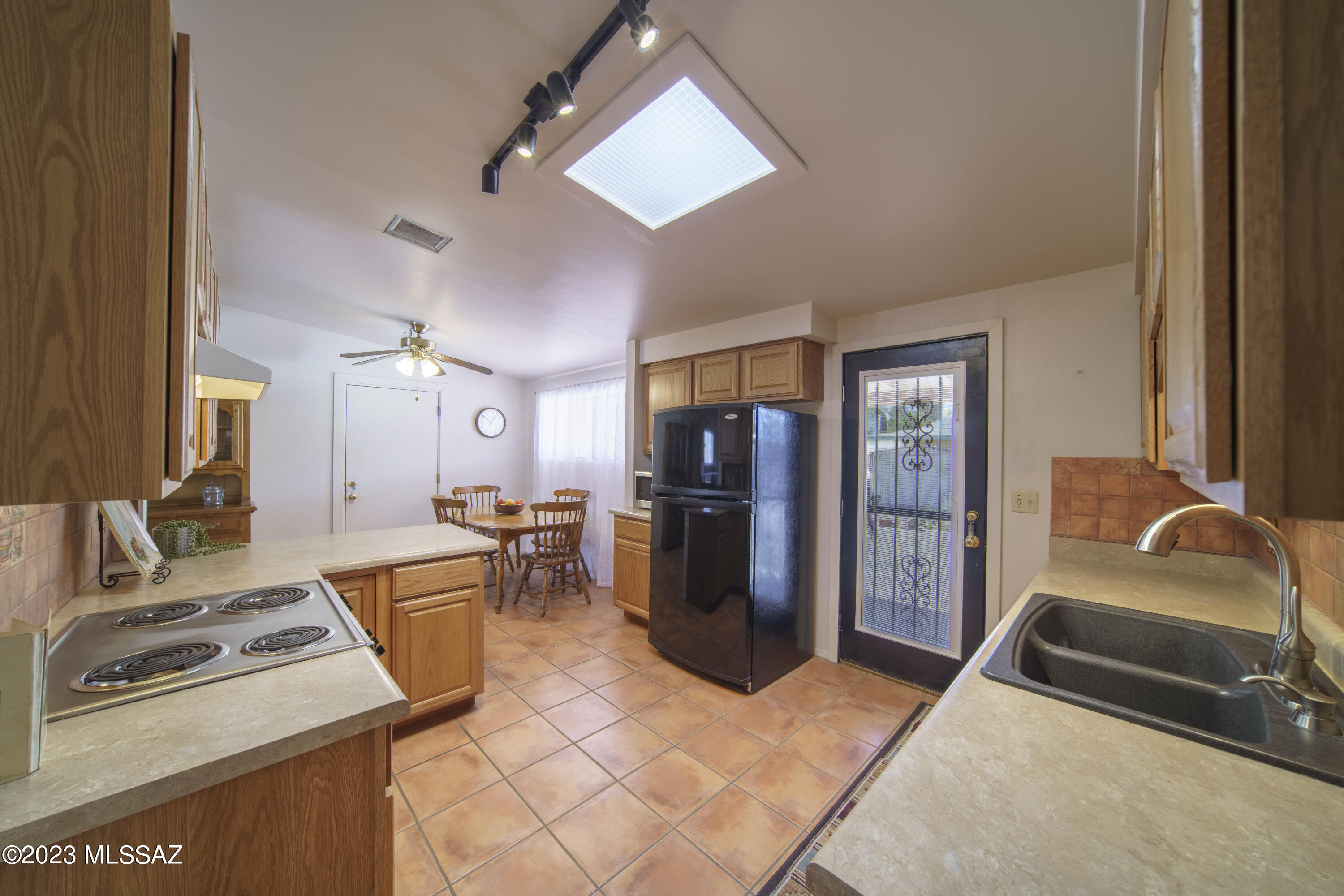 Thunderbird Heights - Residential