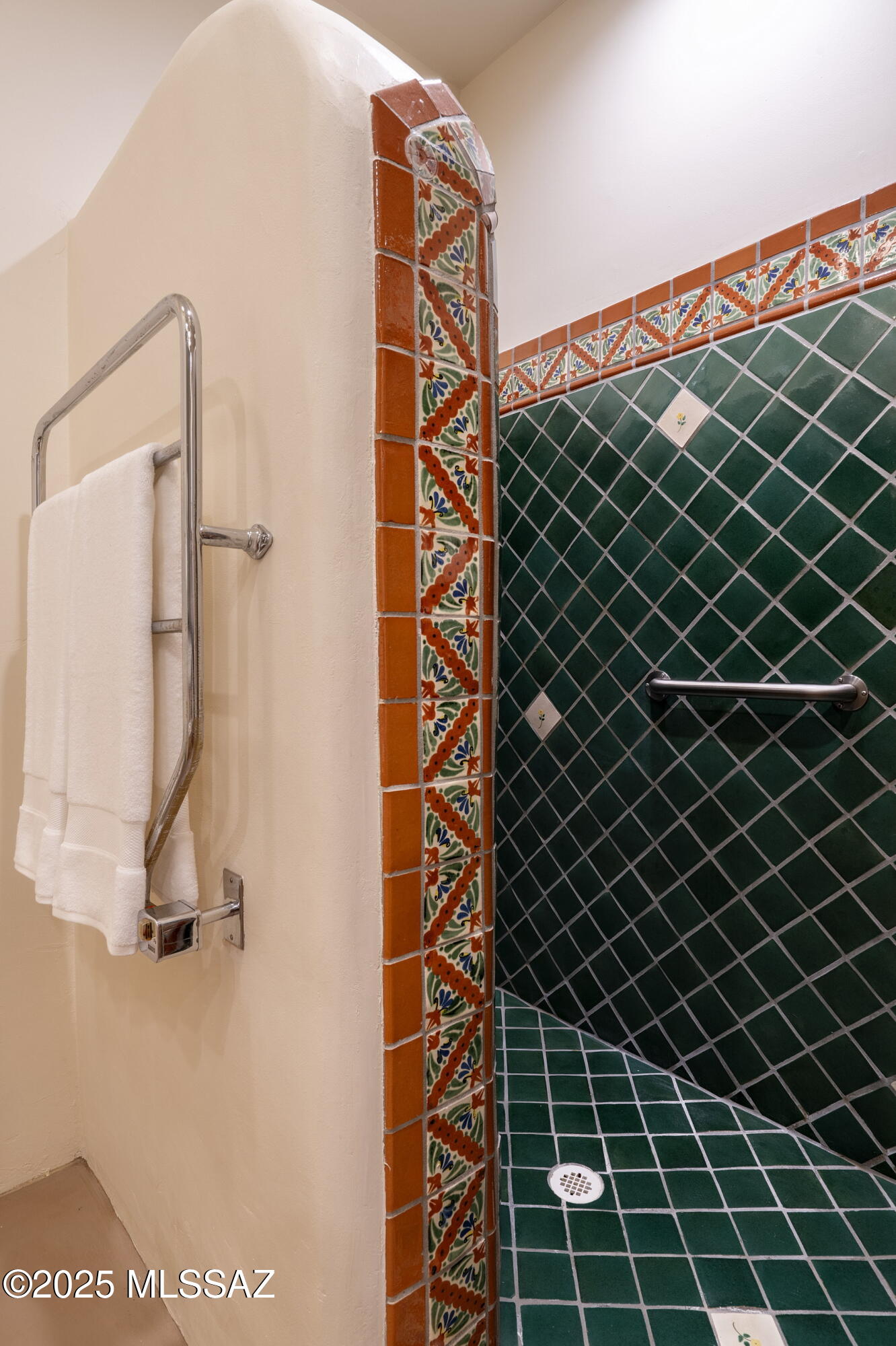 Adobes Del Bosque (1-18) - Residential