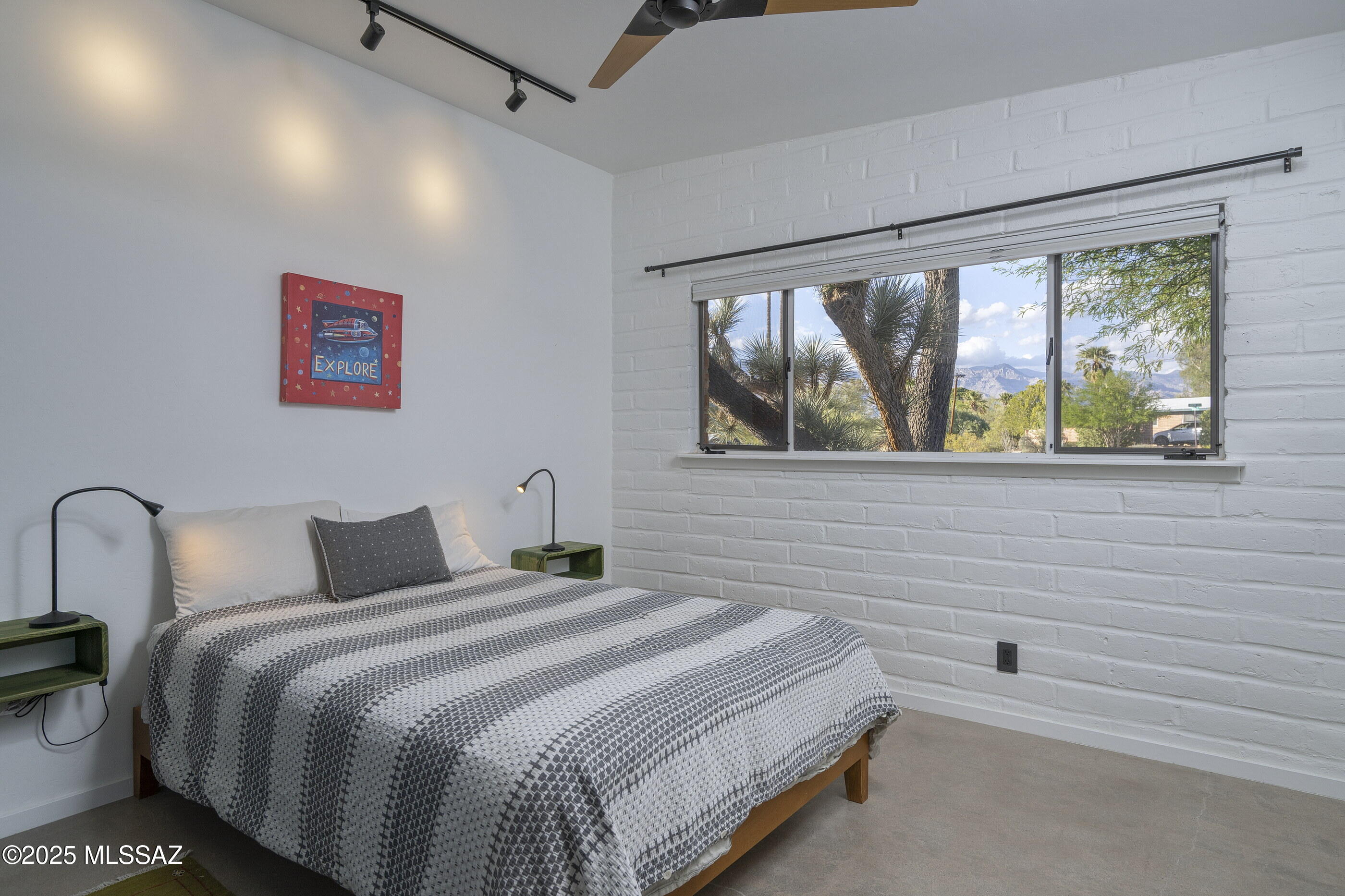 Club Crest Estates - Residential