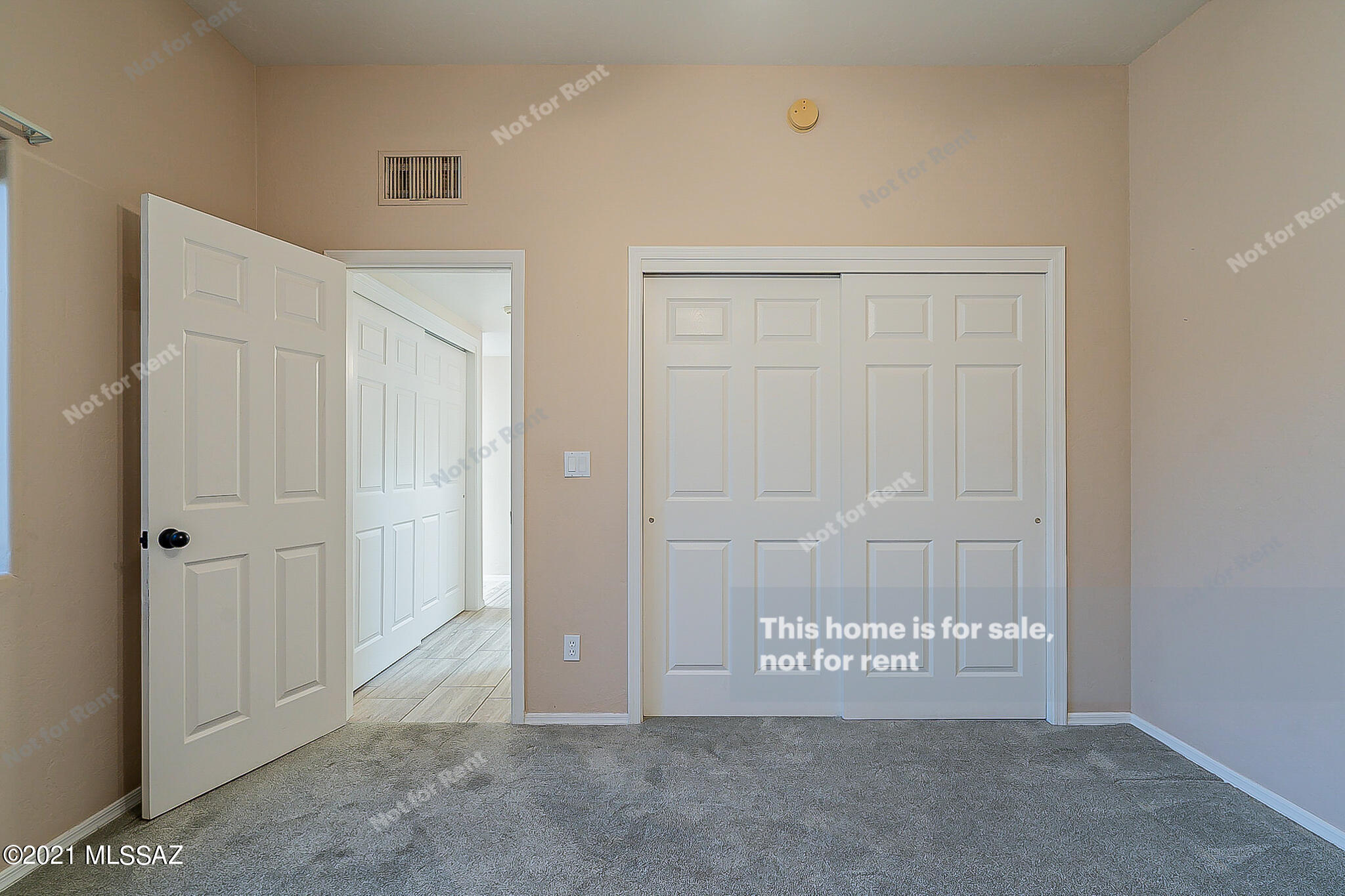 Valle Del Oro Townhomes (1-90) - Residential