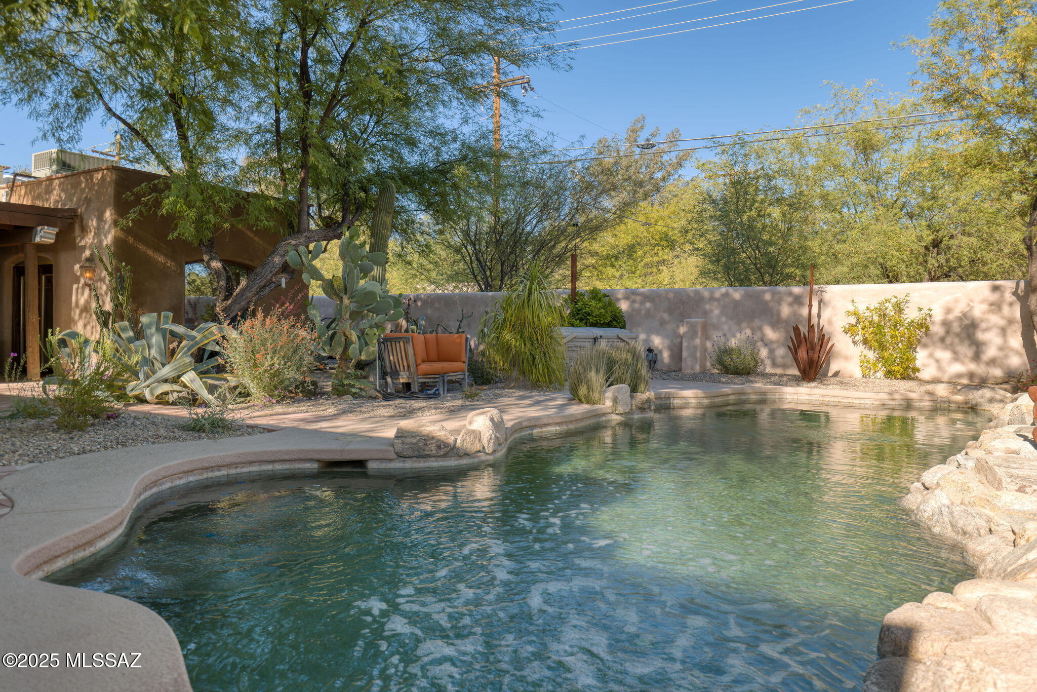 Fort Lowell Place (1-12) - Residential