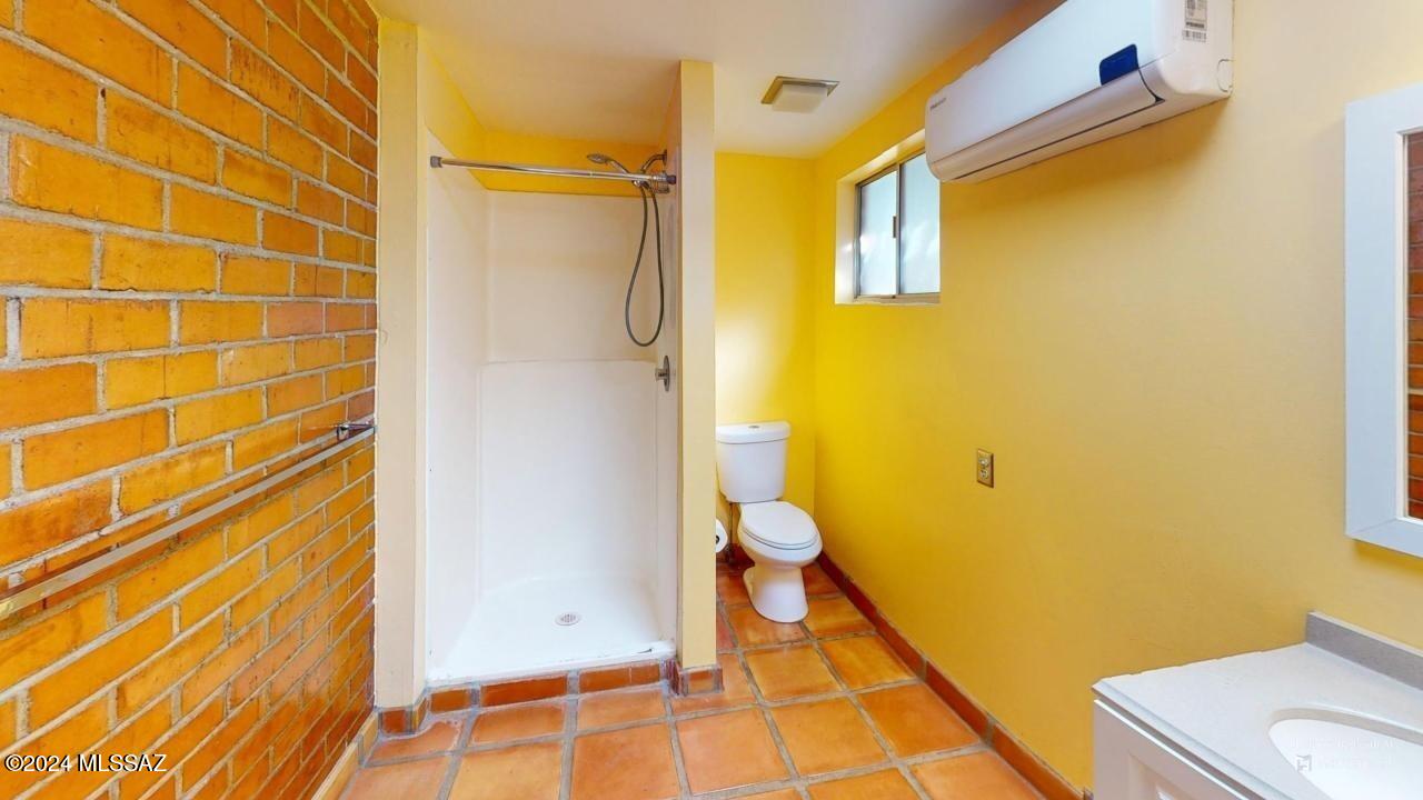 Jefferson Park Addition - Residential Lease