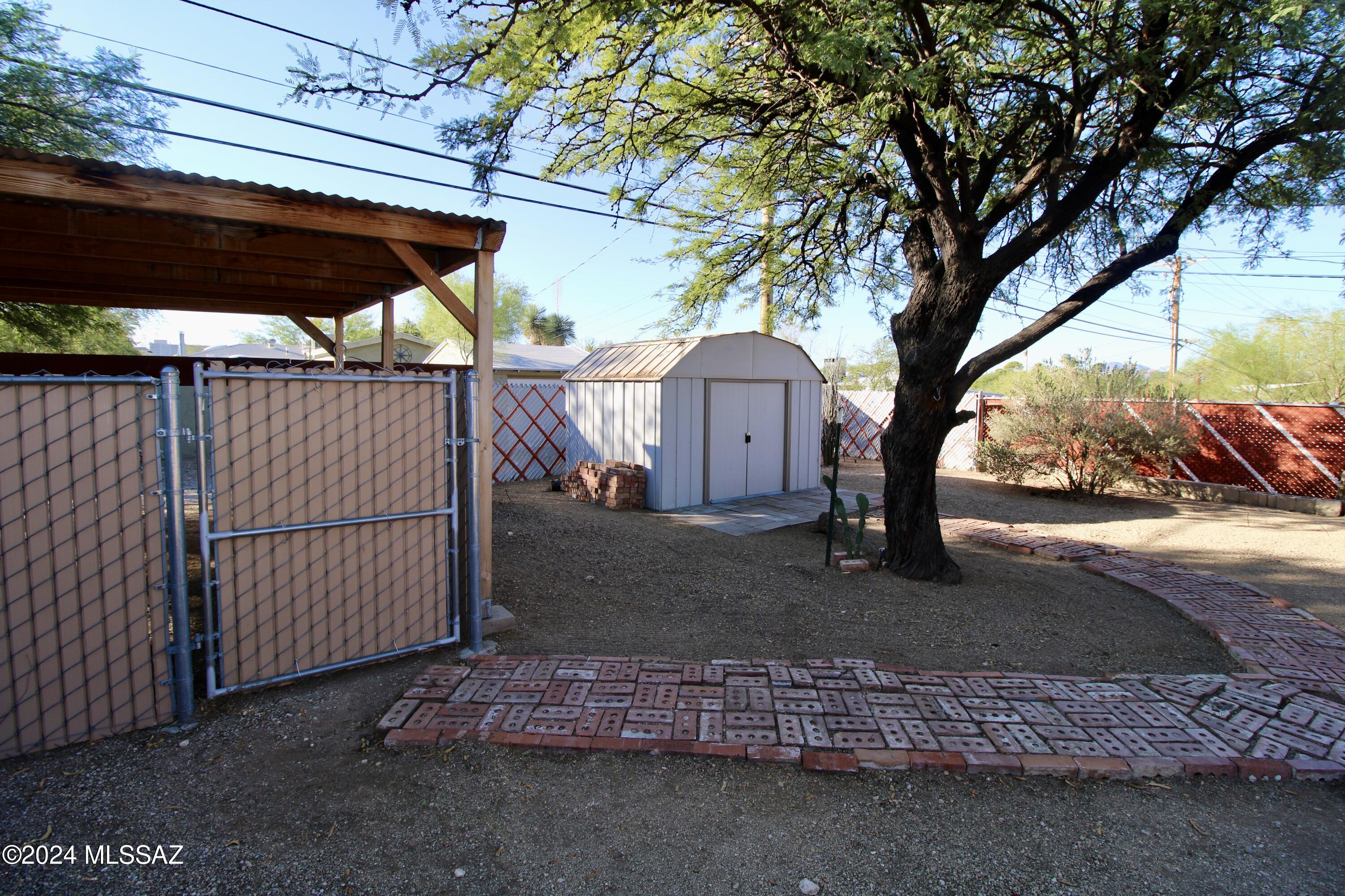 Jefferson Park Addition - Residential Lease