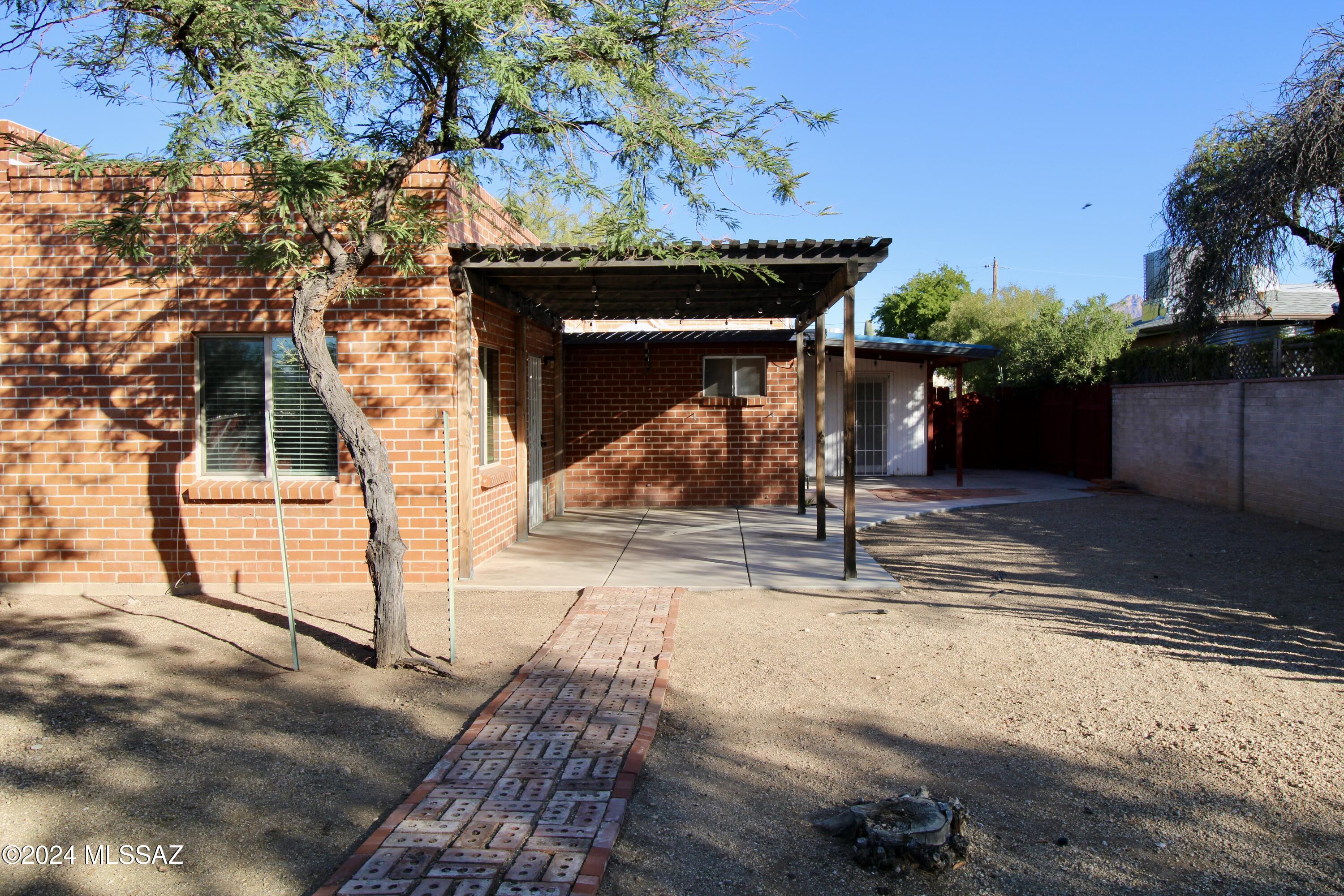 Jefferson Park Addition - Residential Lease
