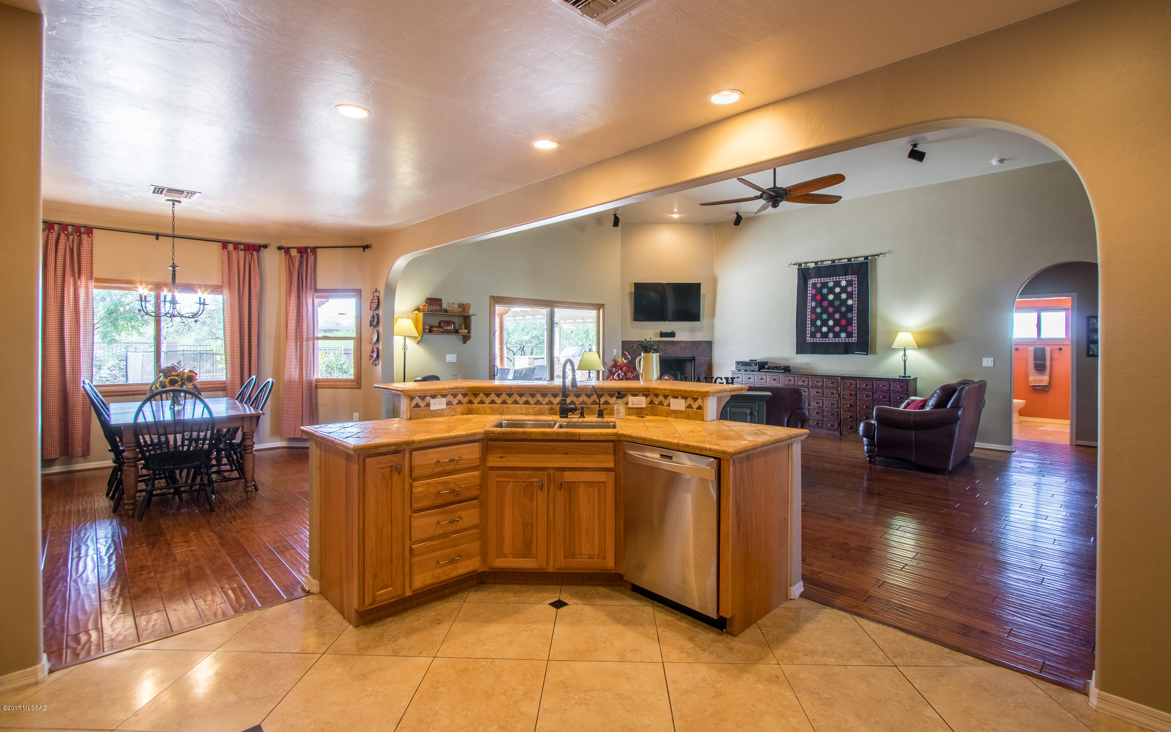 New Tucson Unit NO. 30 - Residential
