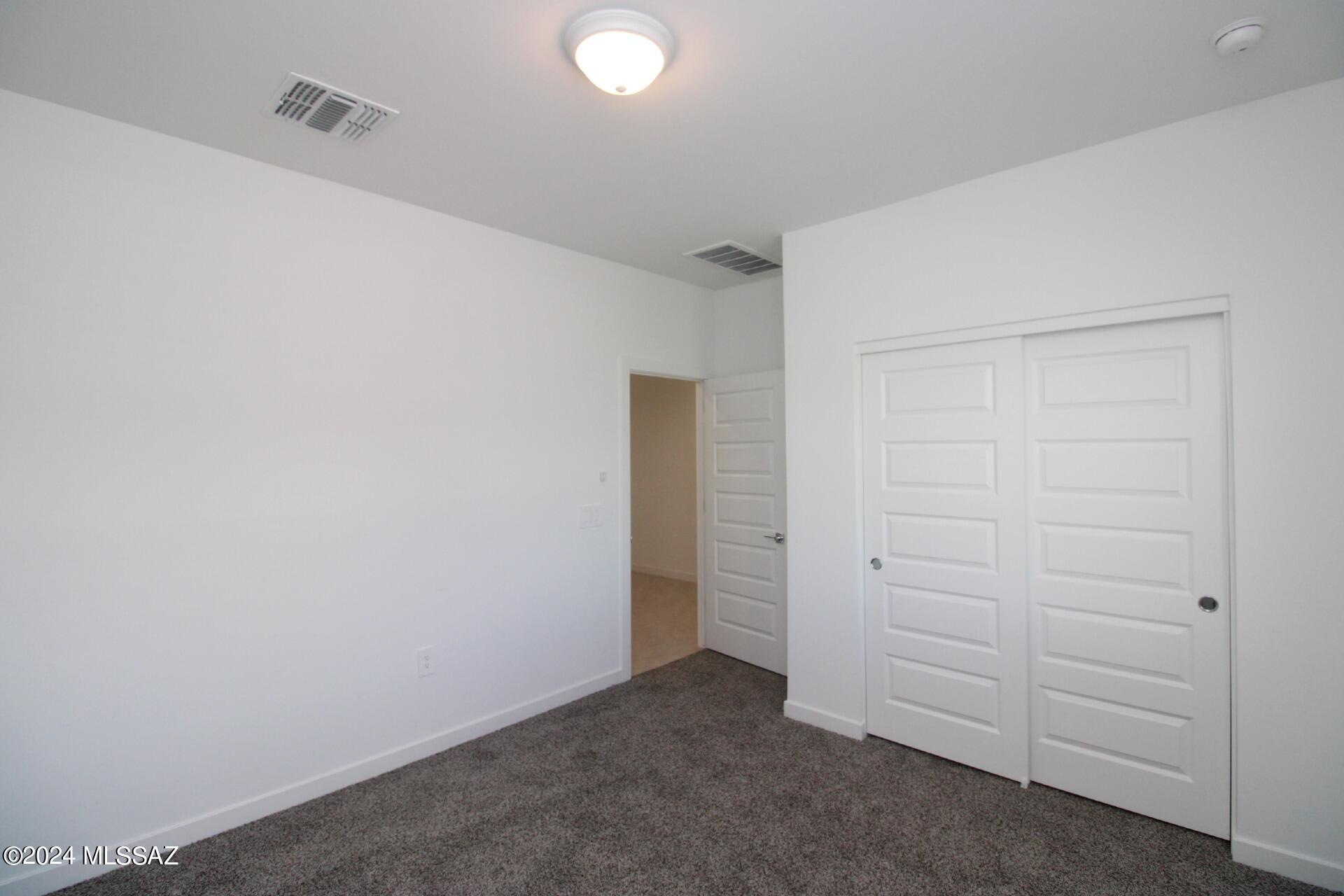 The Village at Barnett - Residential Lease