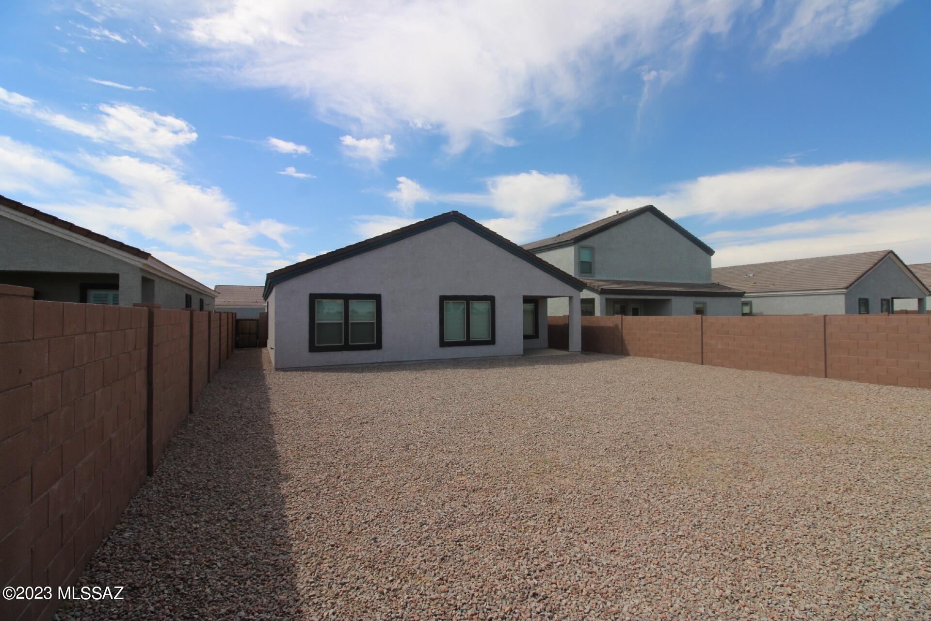The Village at Barnett - Residential Lease