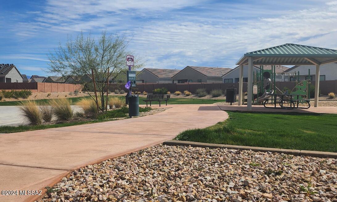 The Village at Barnett - Residential Lease