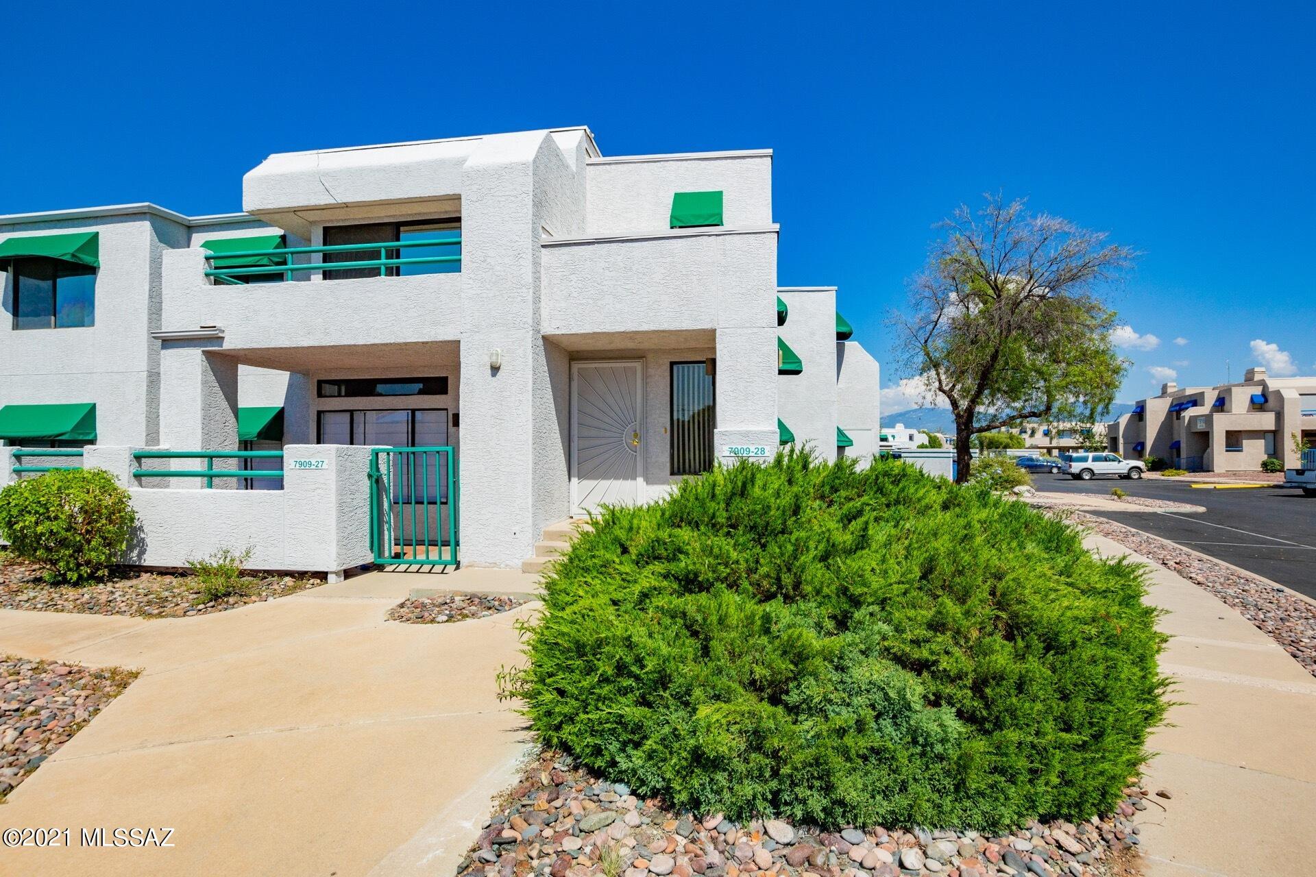Summertree Condominiums (1-224) - Residential