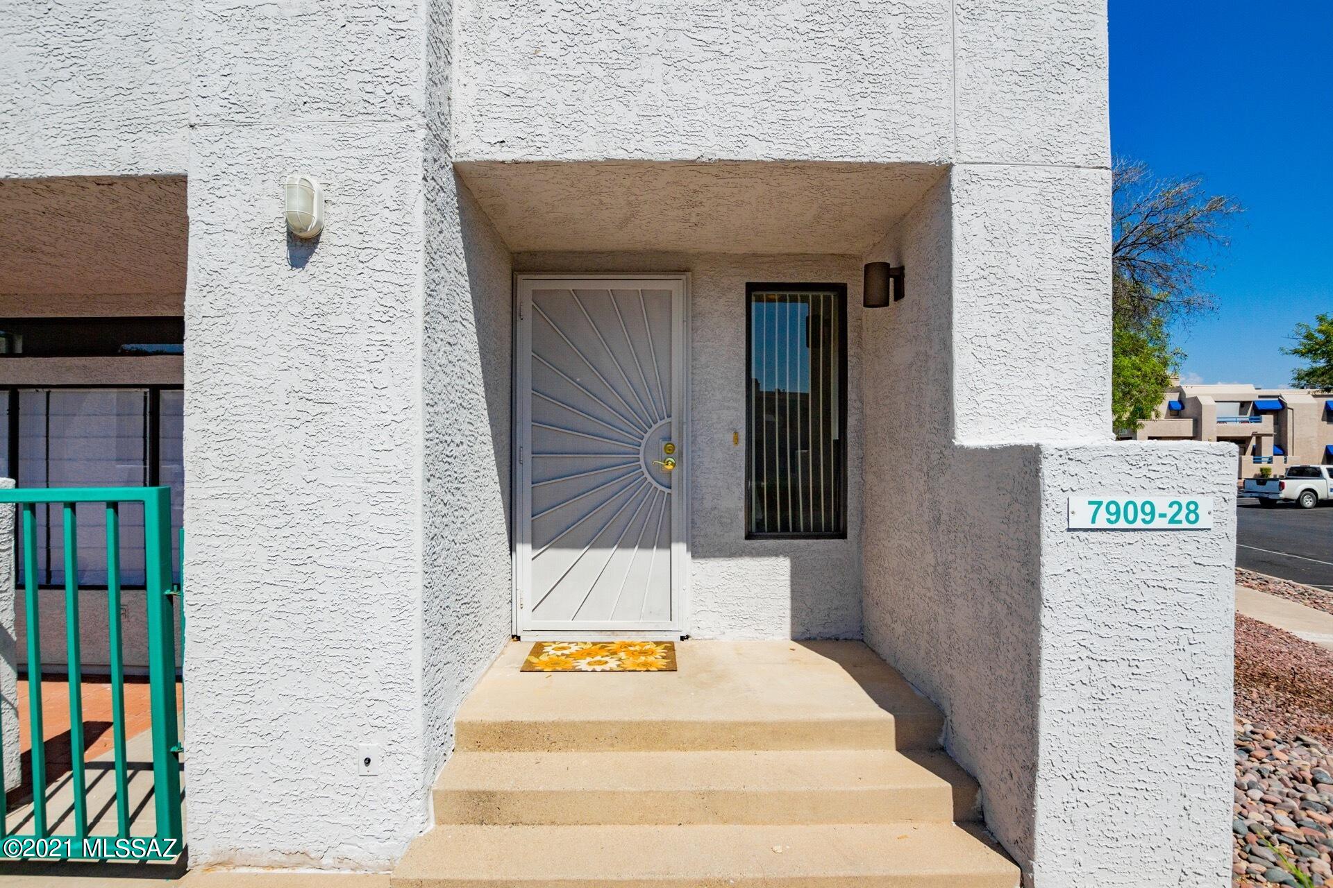 Summertree Condominiums (1-224) - Residential