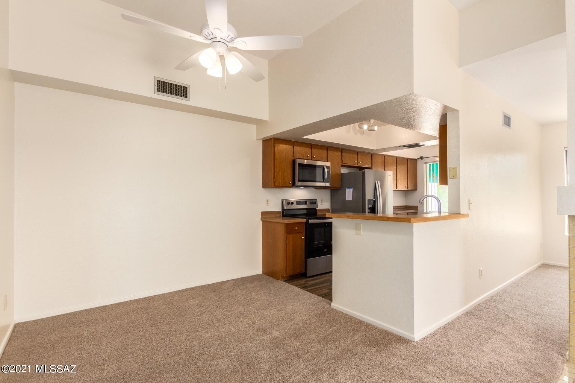 Summertree Condominiums (1-224) - Residential