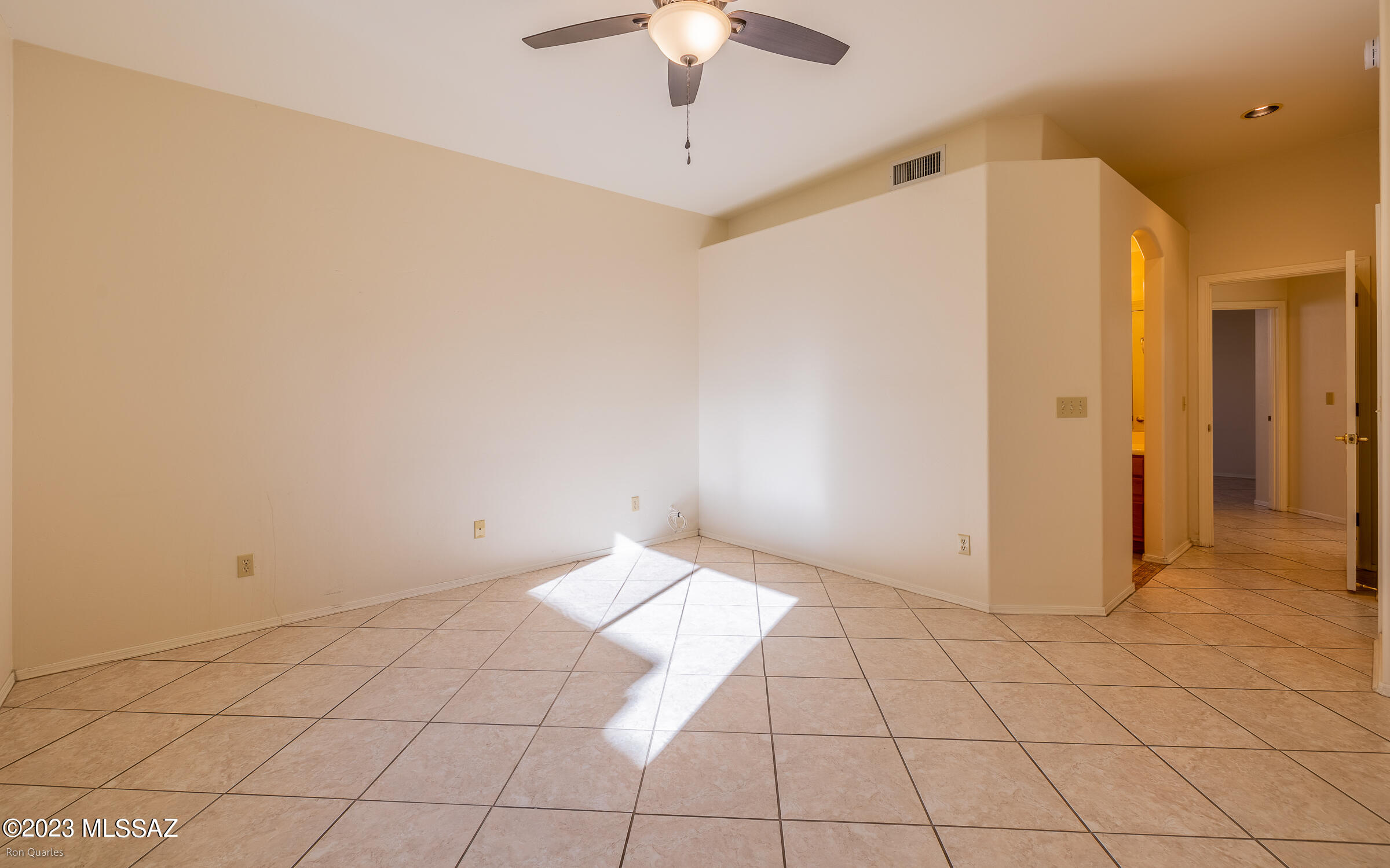 Rancho Esperero (1-343) - Residential