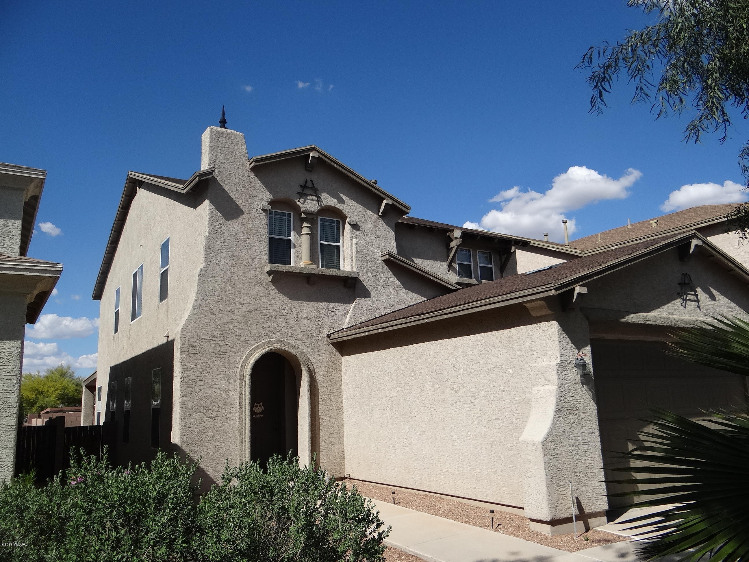 Mariposa Trail - Residential Lease