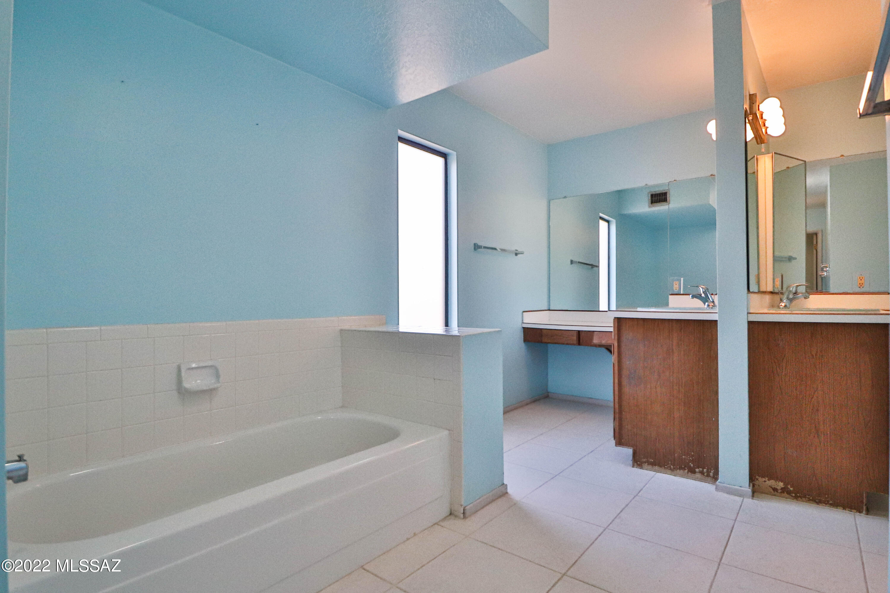 Catalina Highlands  (1-35) - Residential