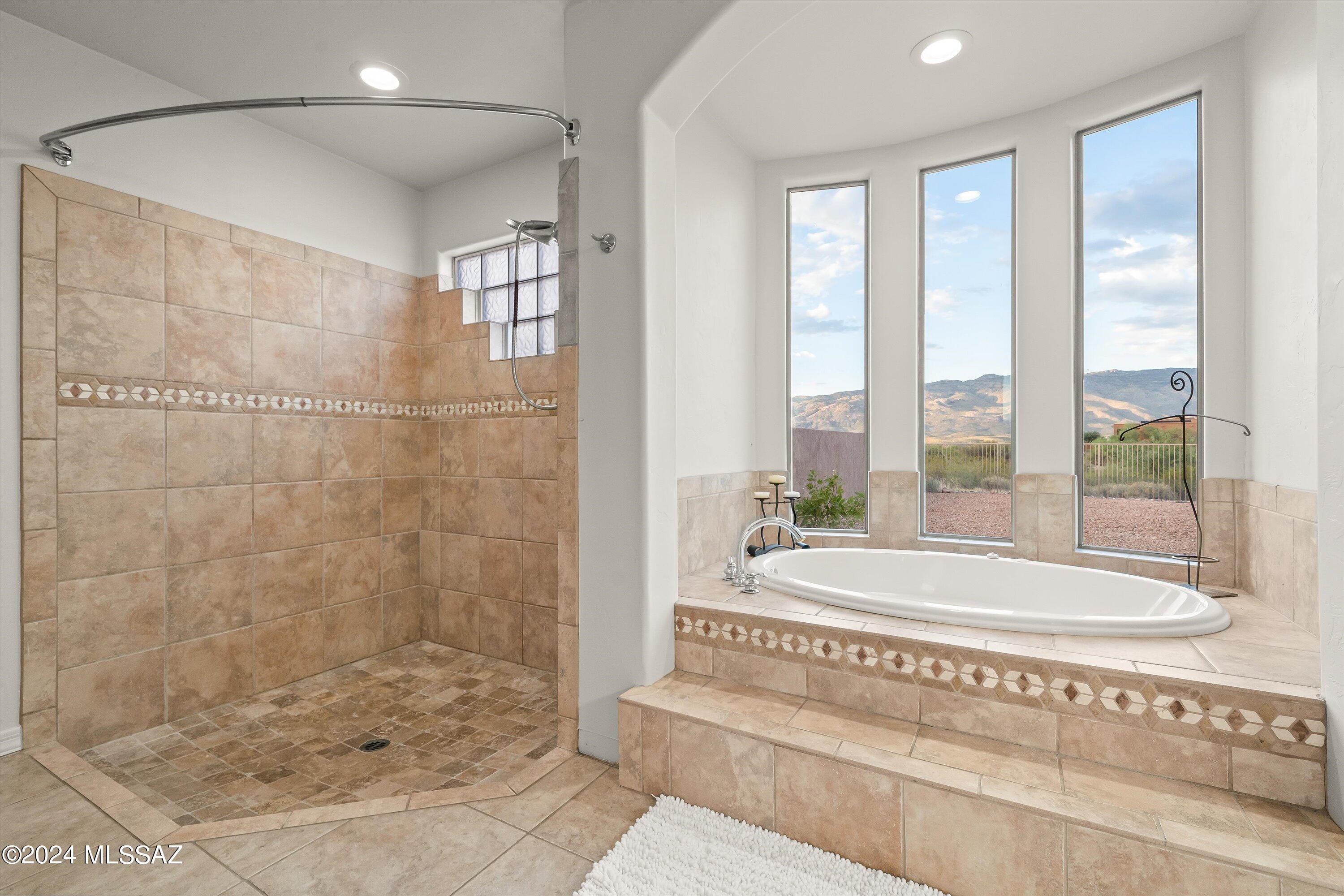 Coyote Creek (1-395) - Residential