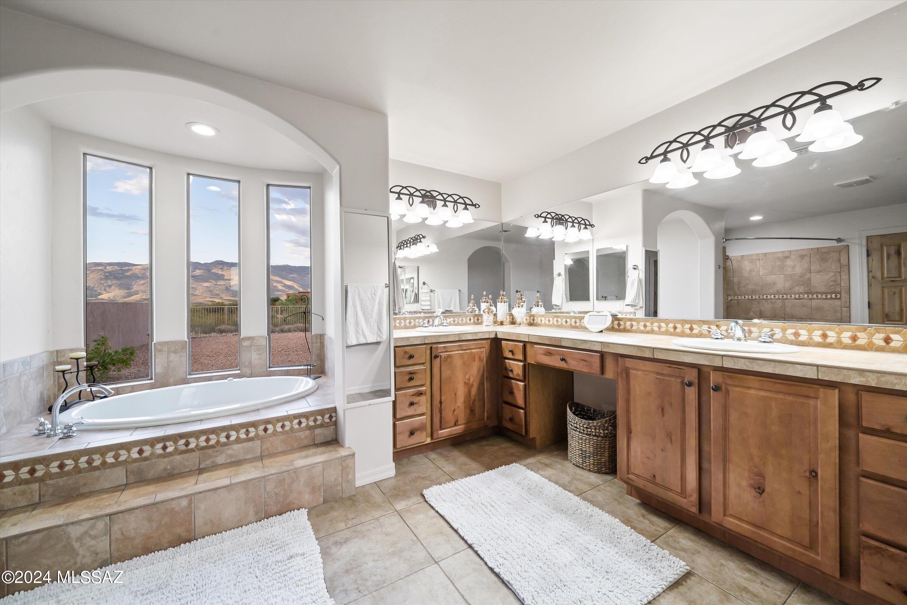 Coyote Creek (1-395) - Residential