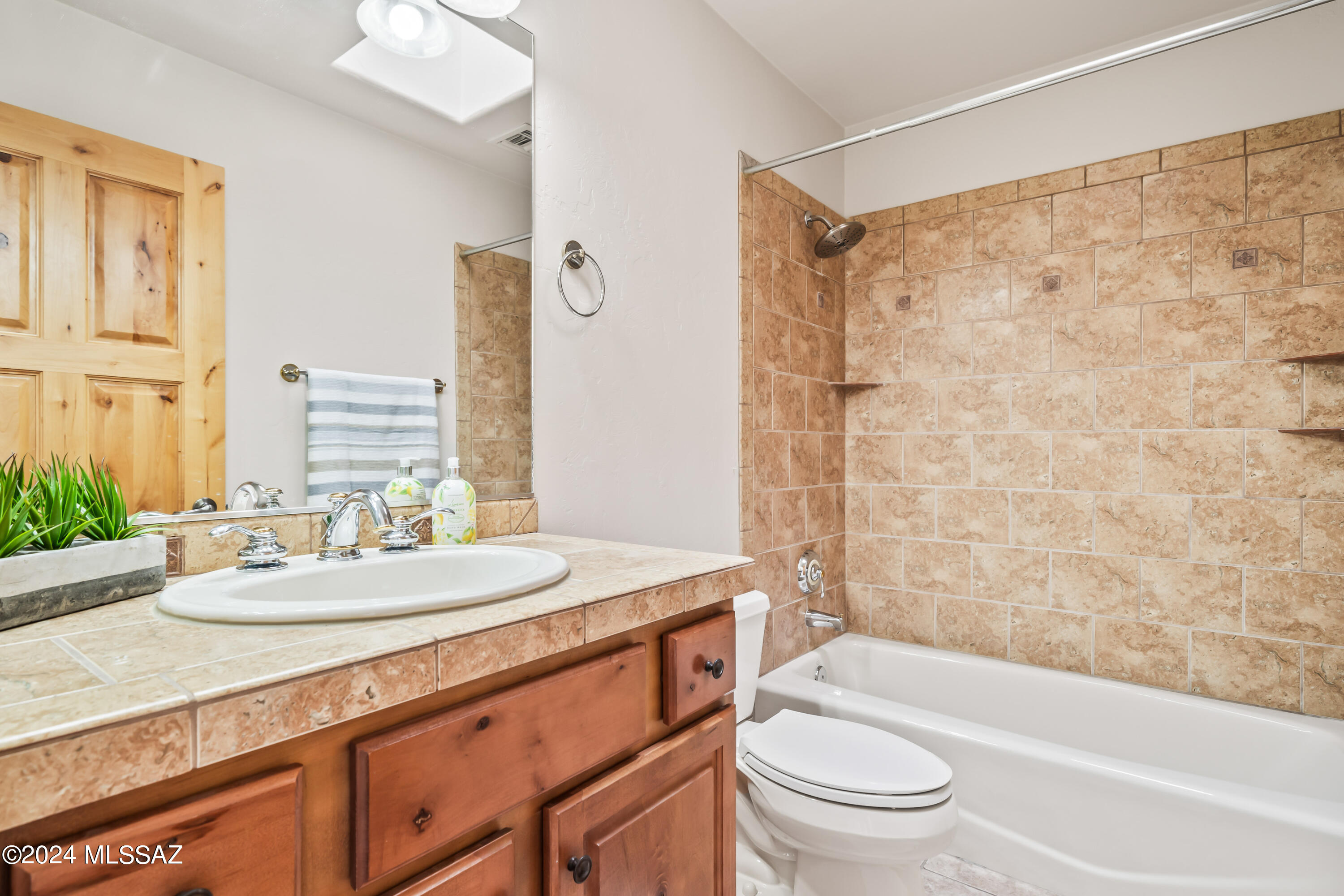 Coyote Creek (1-395) - Residential