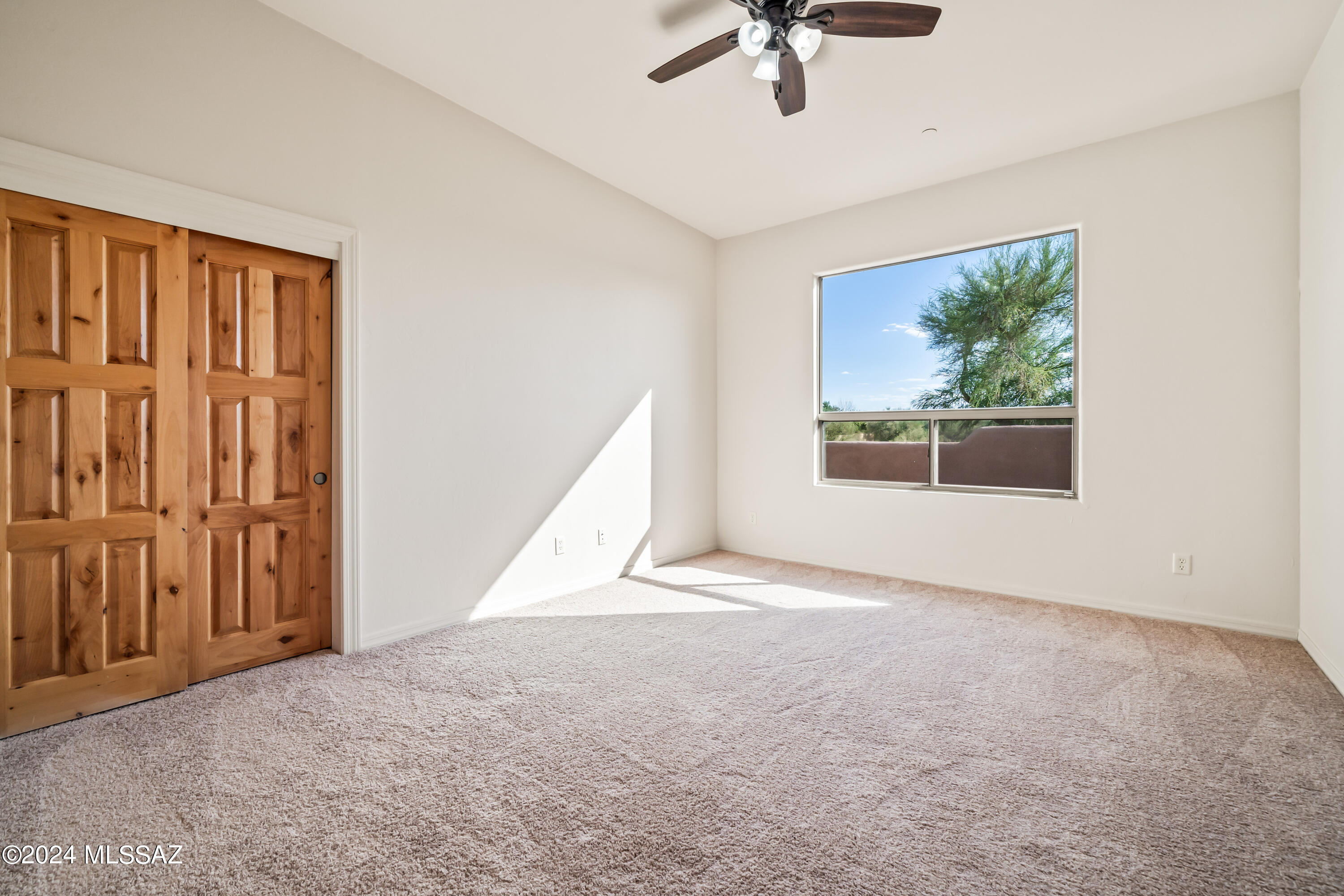 Coyote Creek (1-395) - Residential