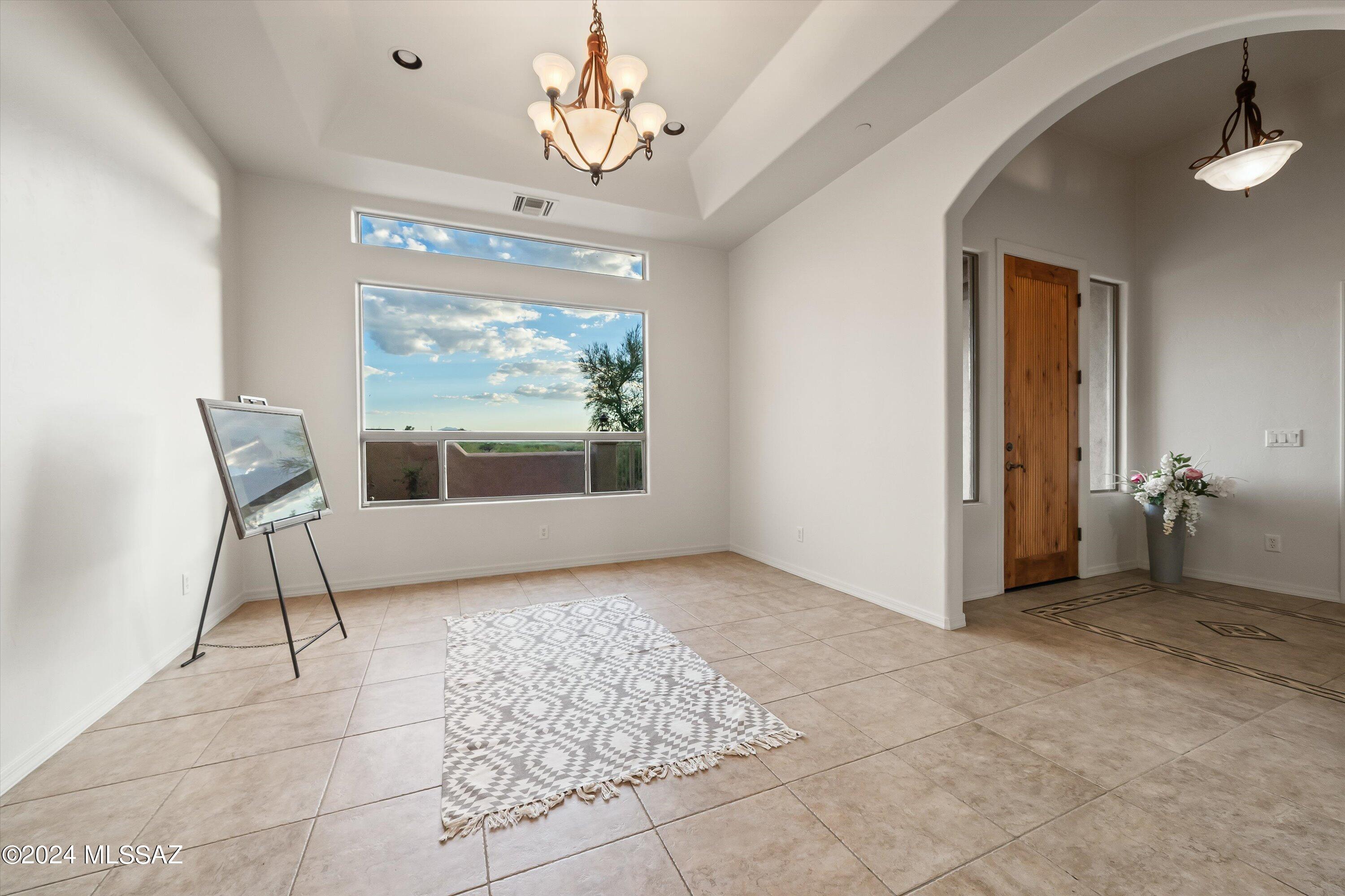 Coyote Creek (1-395) - Residential