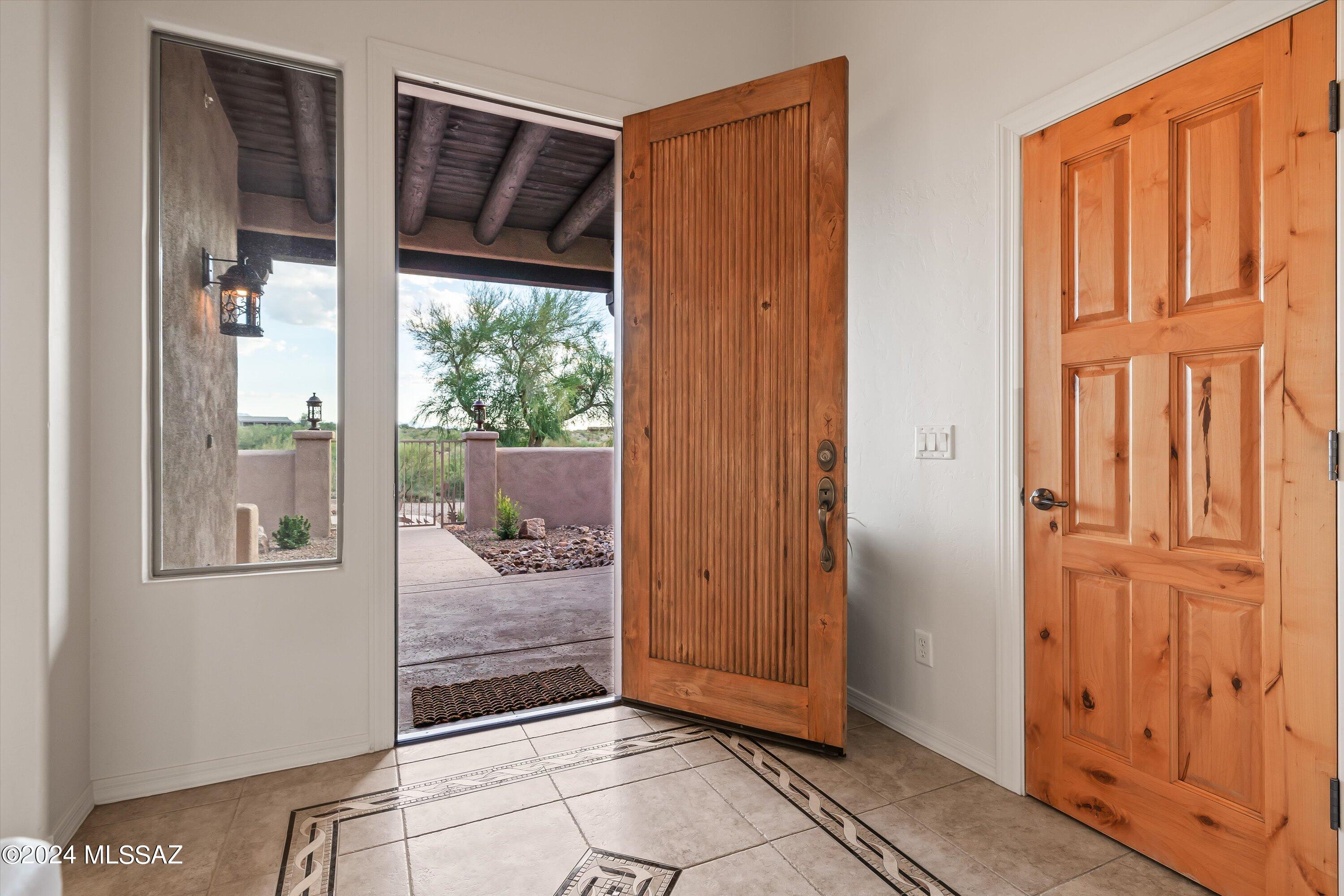 Coyote Creek (1-395) - Residential