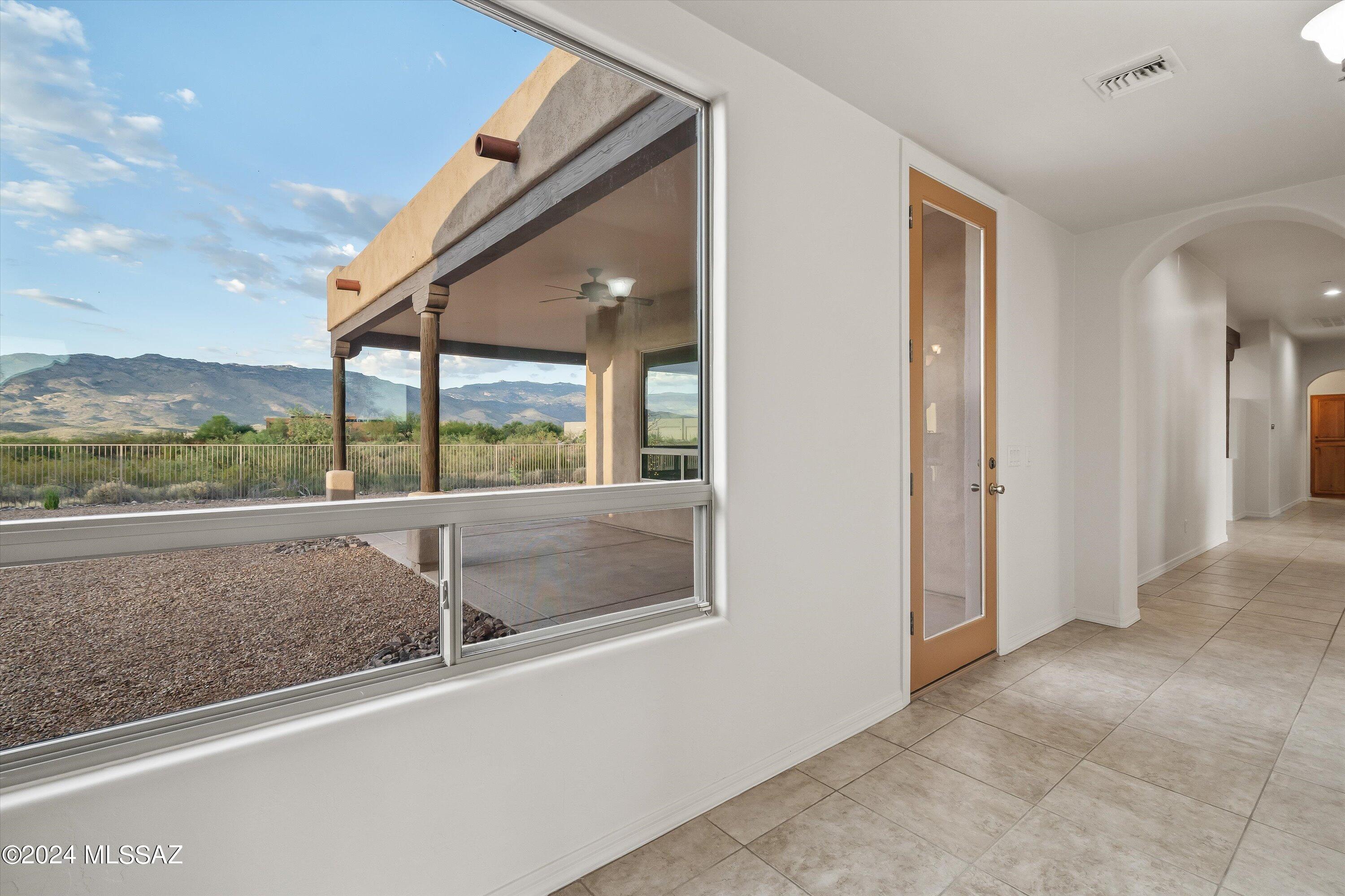 Coyote Creek (1-395) - Residential