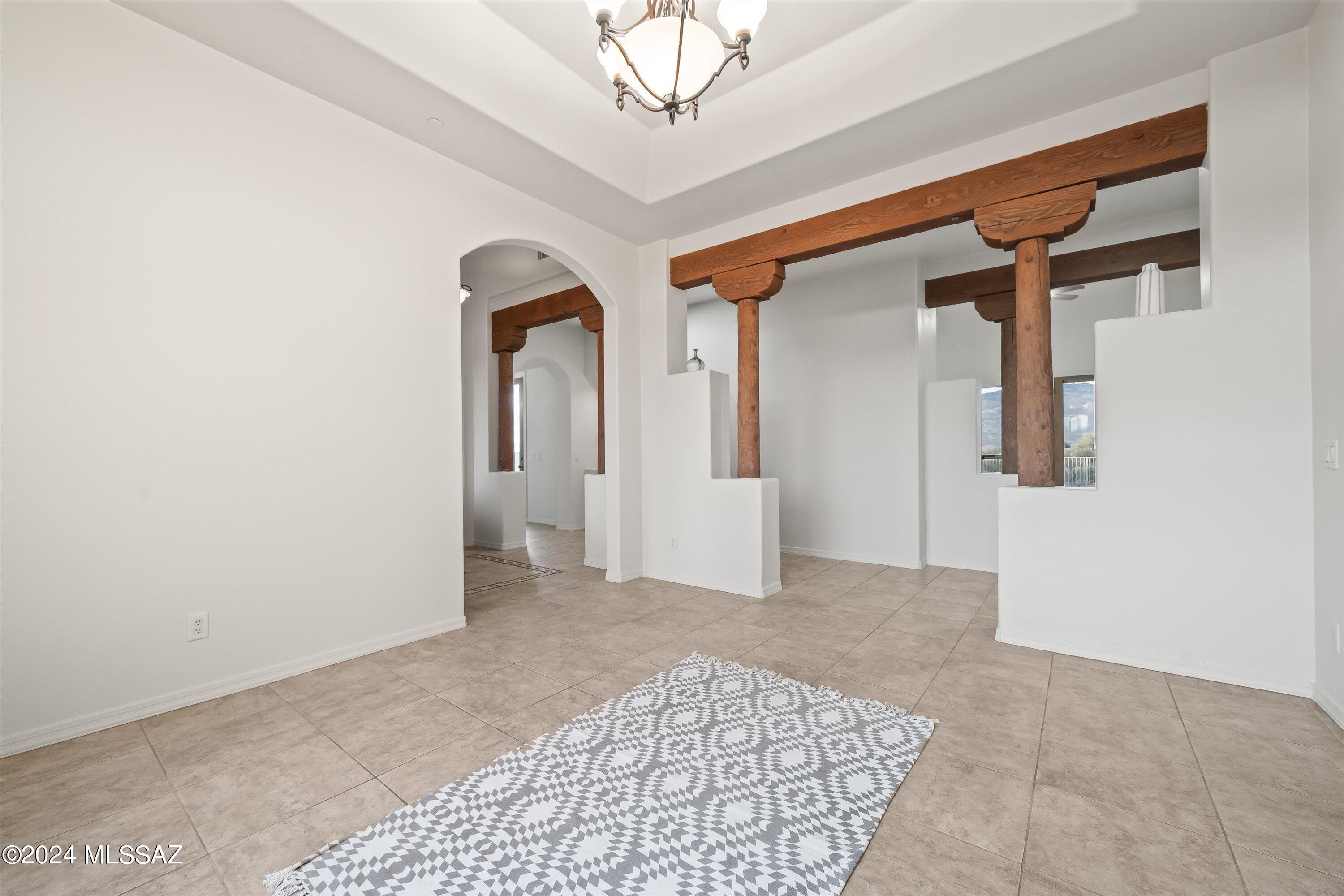 Coyote Creek (1-395) - Residential