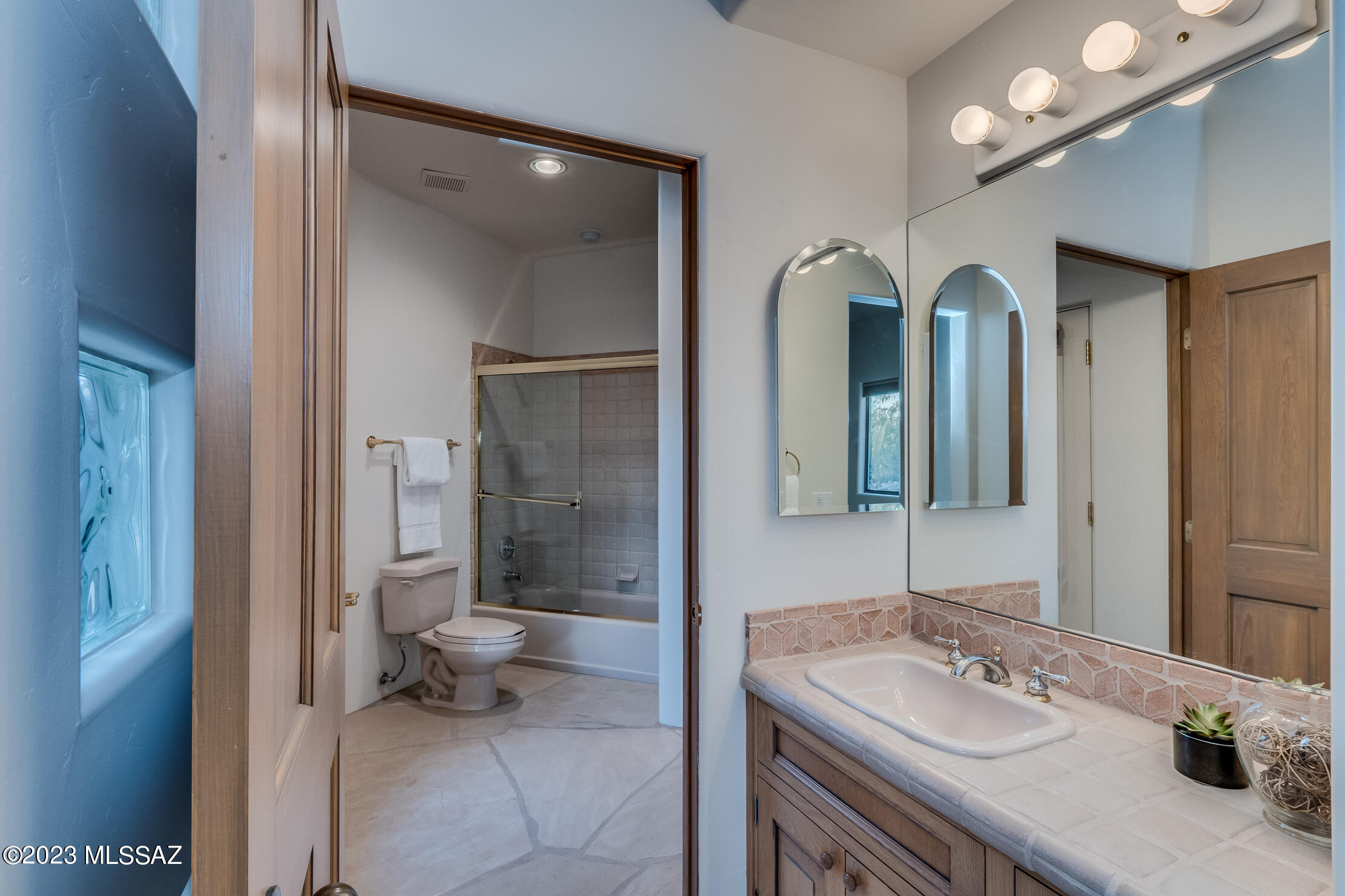 Hacienda Del Sol Estates (1-68) - Residential