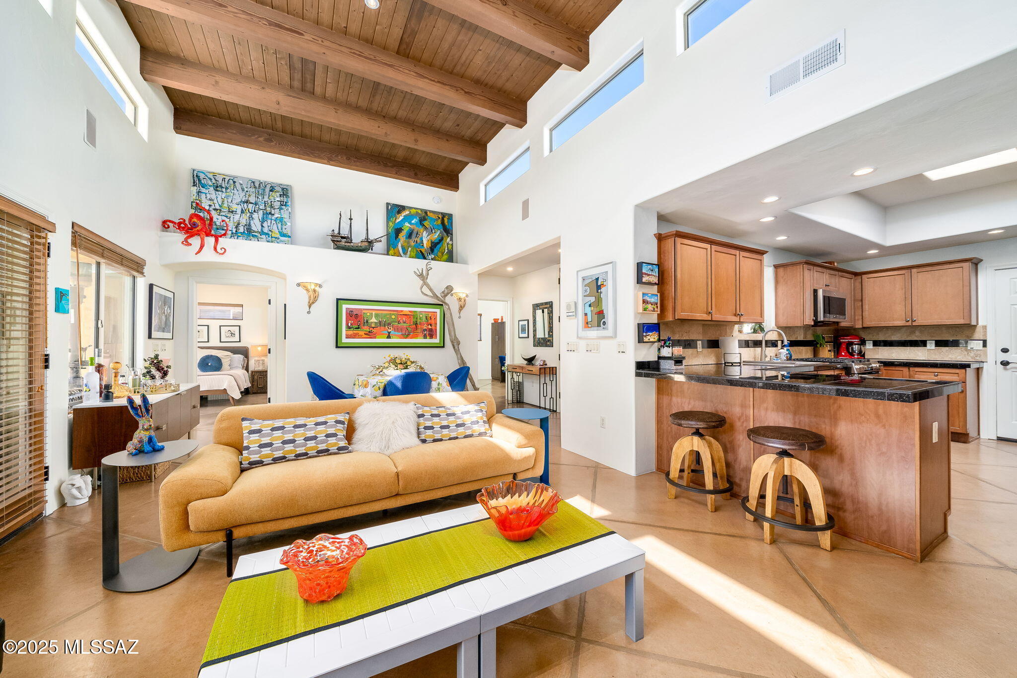 3745 N Placita Vergel