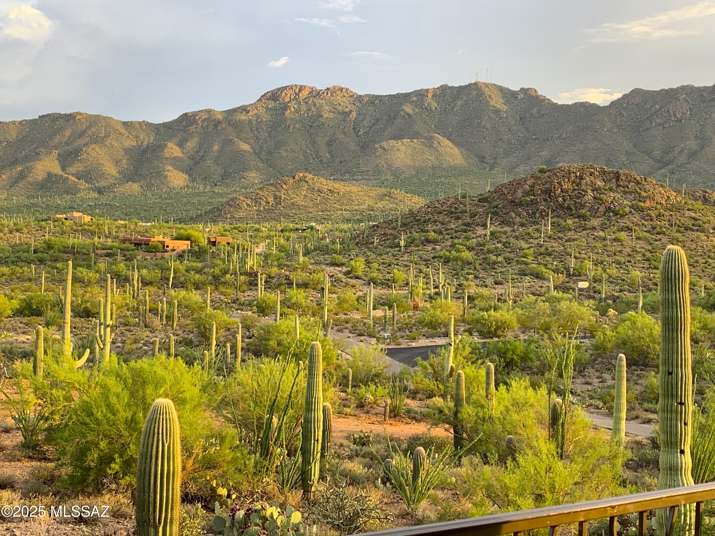 3700 N Avenida Dos Vistas