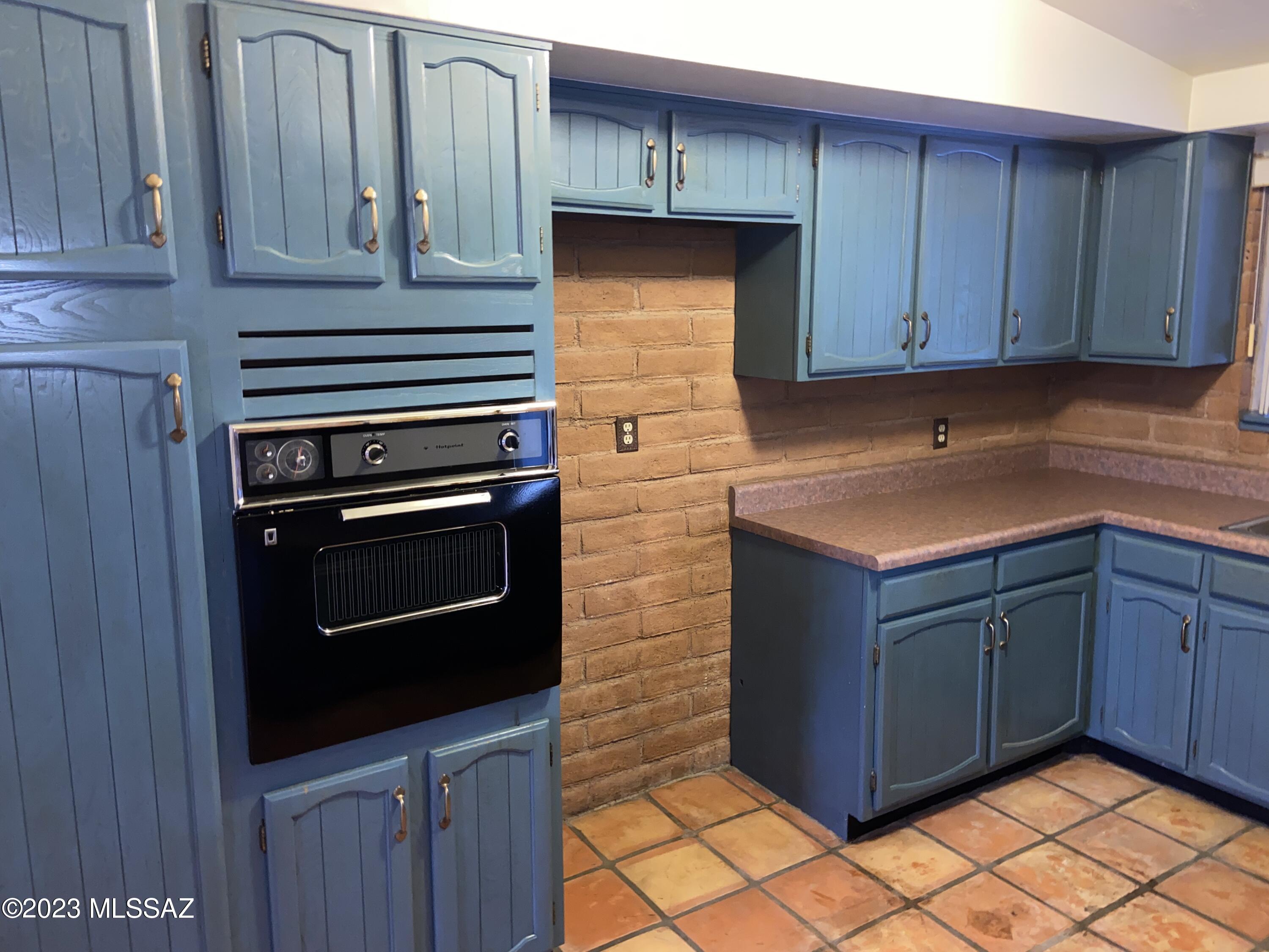 Teresa Terrace (1-28) - Residential
