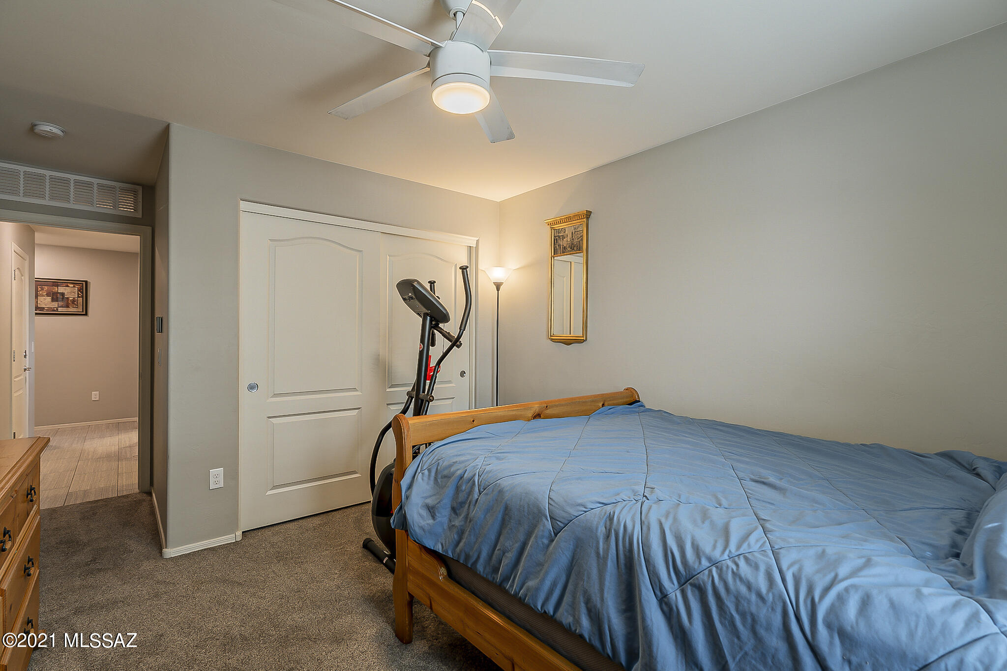 Kinnison Overlook SQ20160890579 - Residential