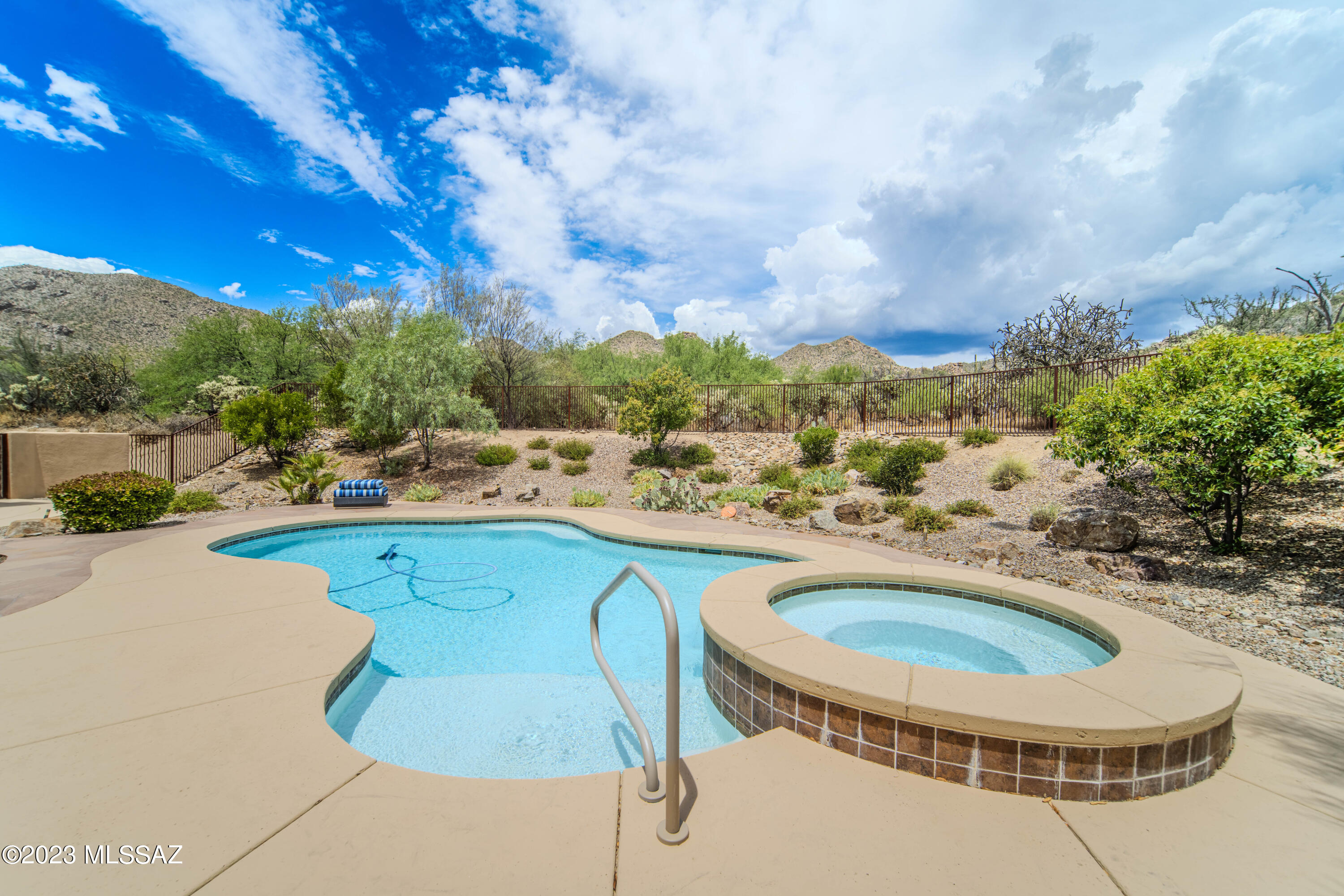 Canyon Pass At Dove Mountain(1-48) - Residential