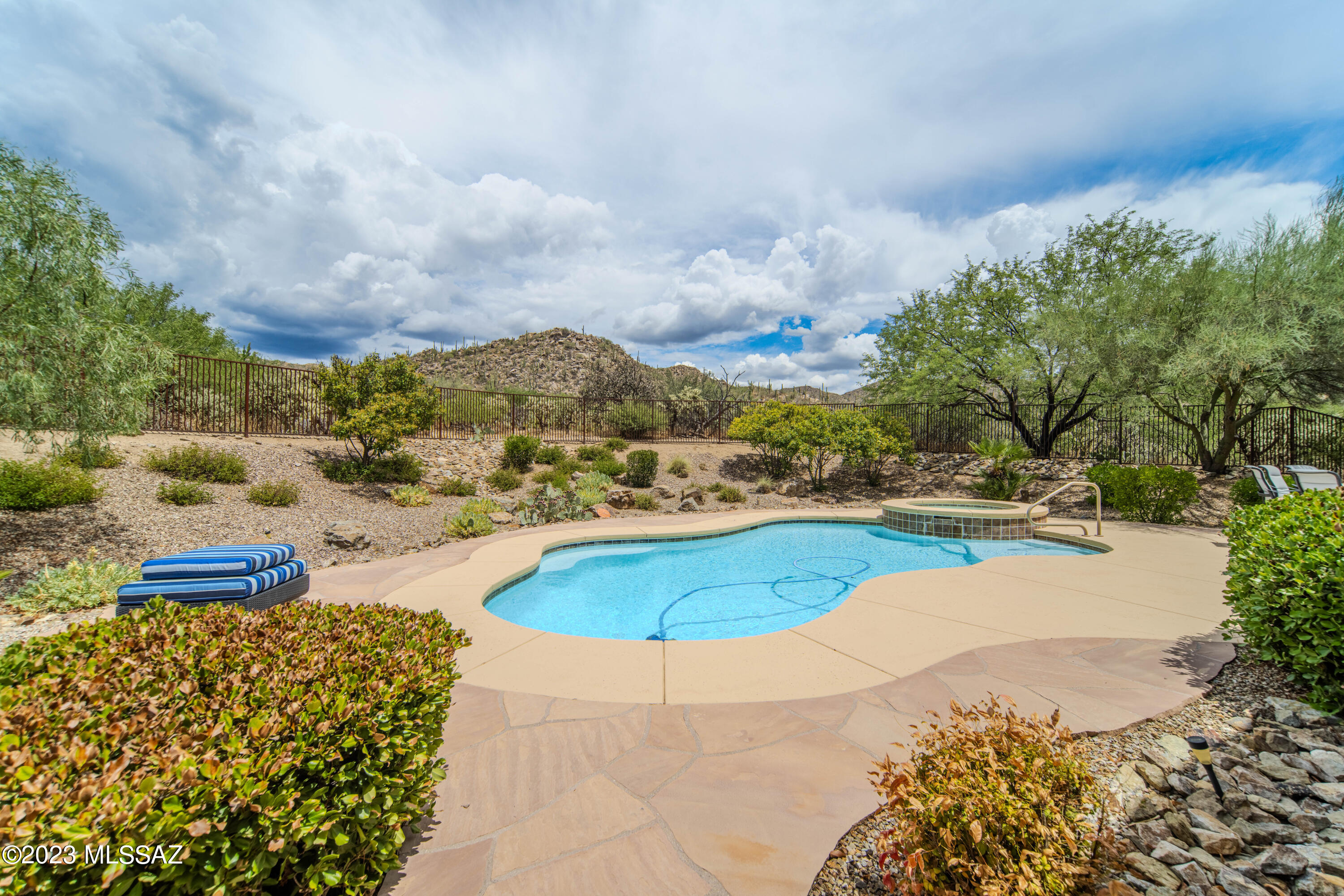 Canyon Pass At Dove Mountain(1-48) - Residential