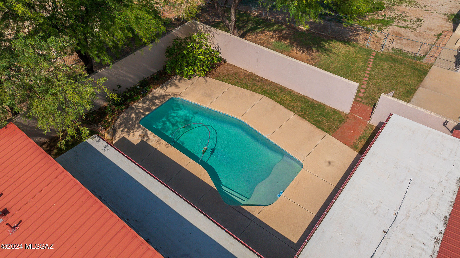 Unsubdivided - Residential