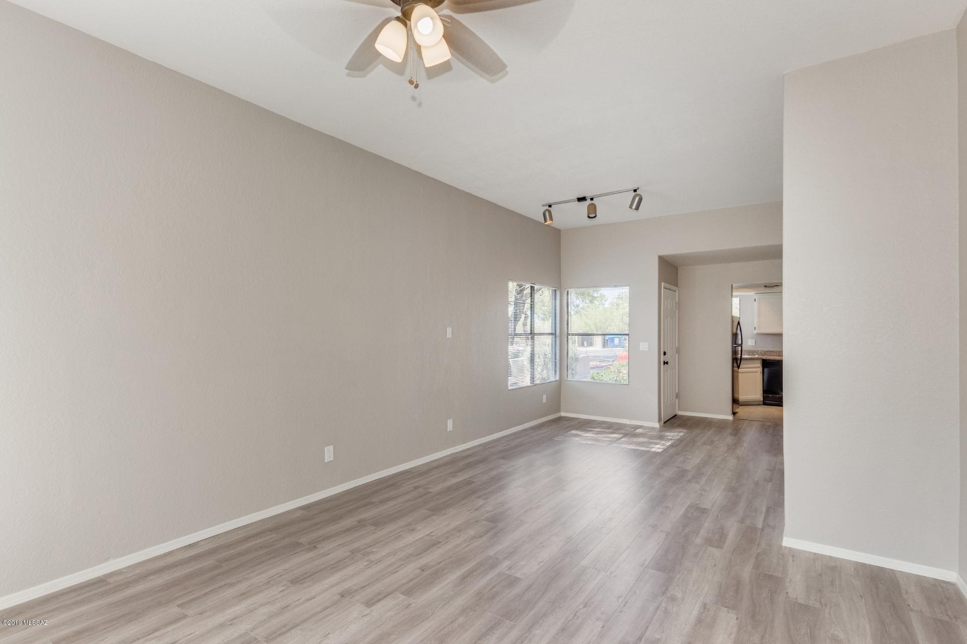 Greens at Ventana Canyon - Residential