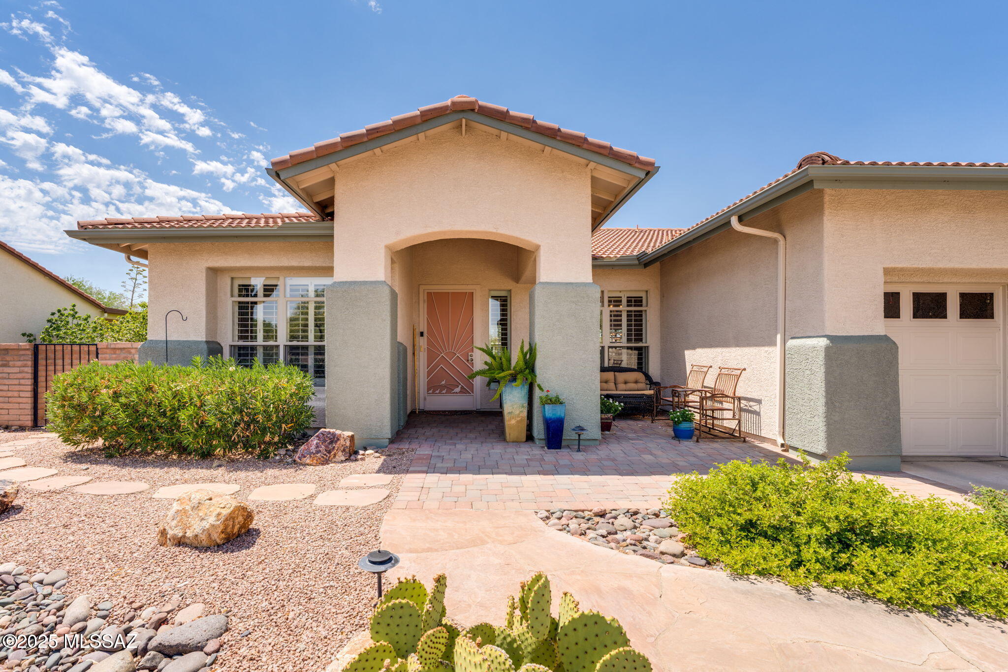 1894 E Longspur Place