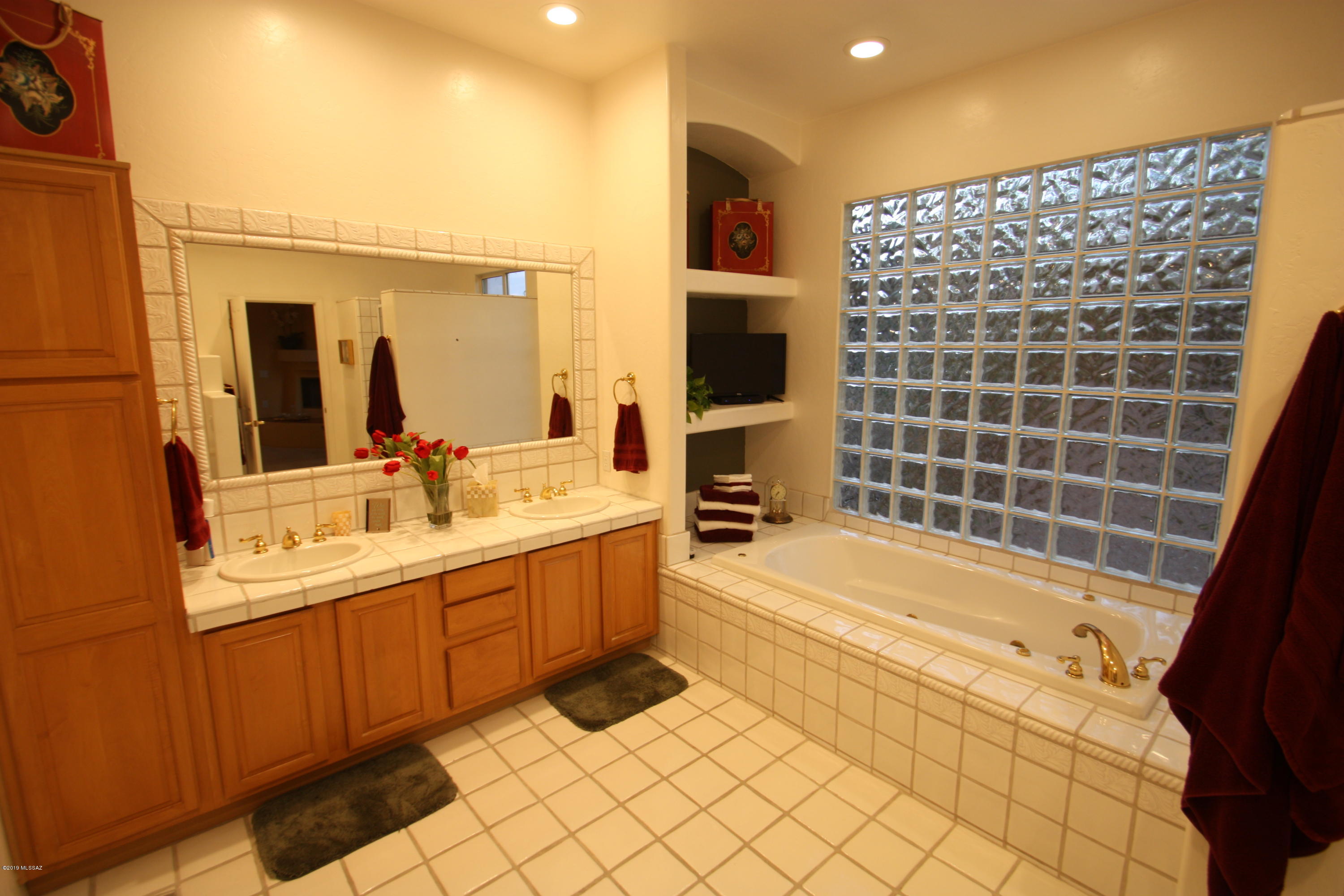 Catalina Foothills Estates NO. 3 - Residential