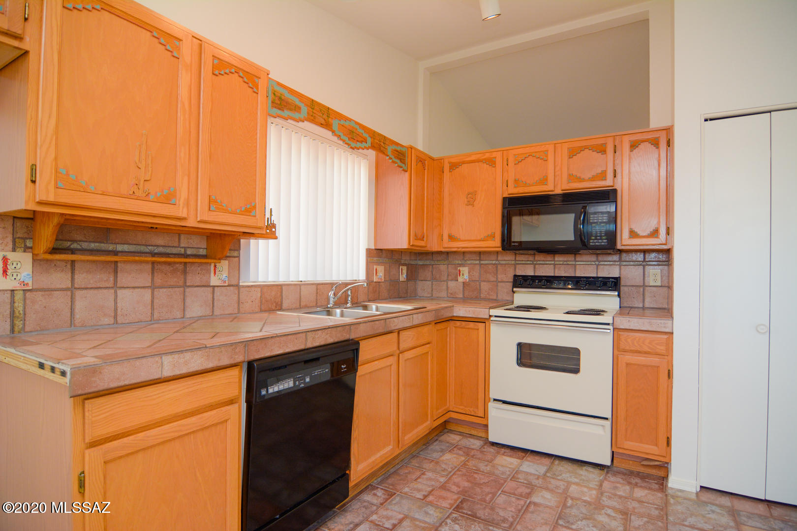 Salida Del Sol V (1-109) - Residential